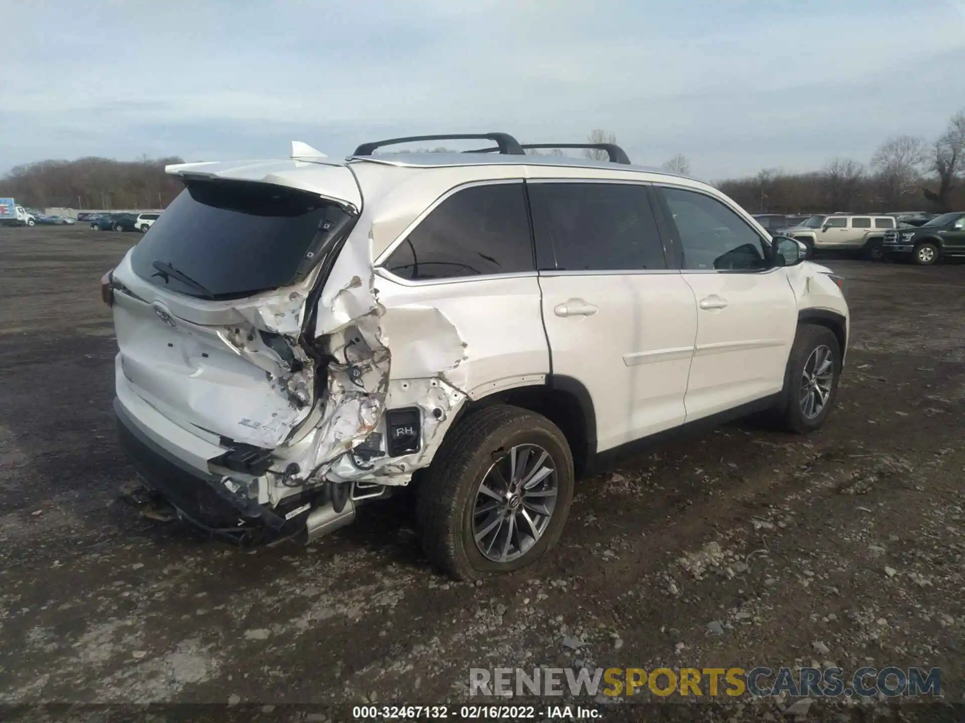 4 Фотография поврежденного автомобиля 5TDJZRFH7KS593139 TOYOTA HIGHLANDER 2019