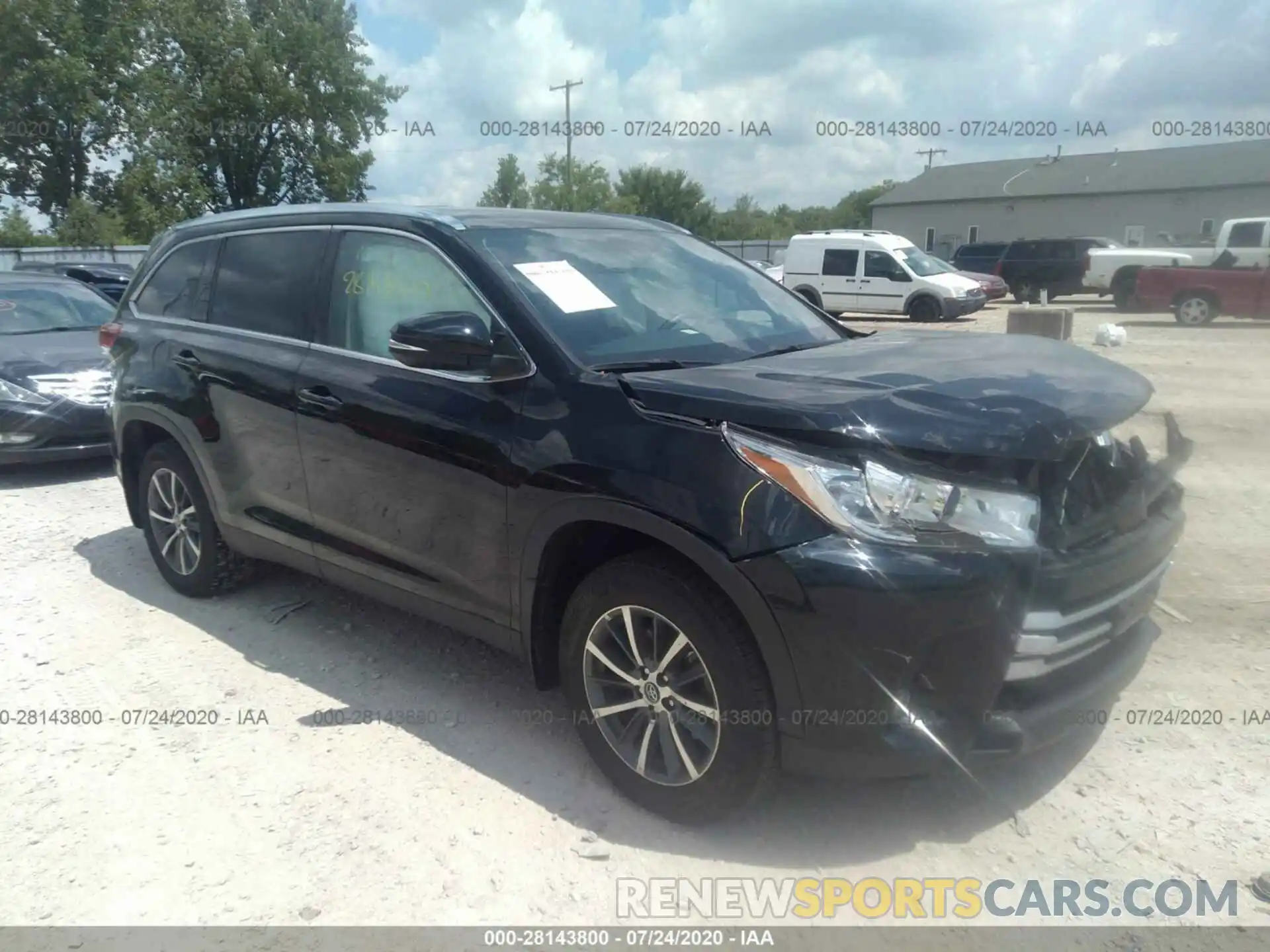 1 Photograph of a damaged car 5TDJZRFH7KS595215 TOYOTA HIGHLANDER 2019