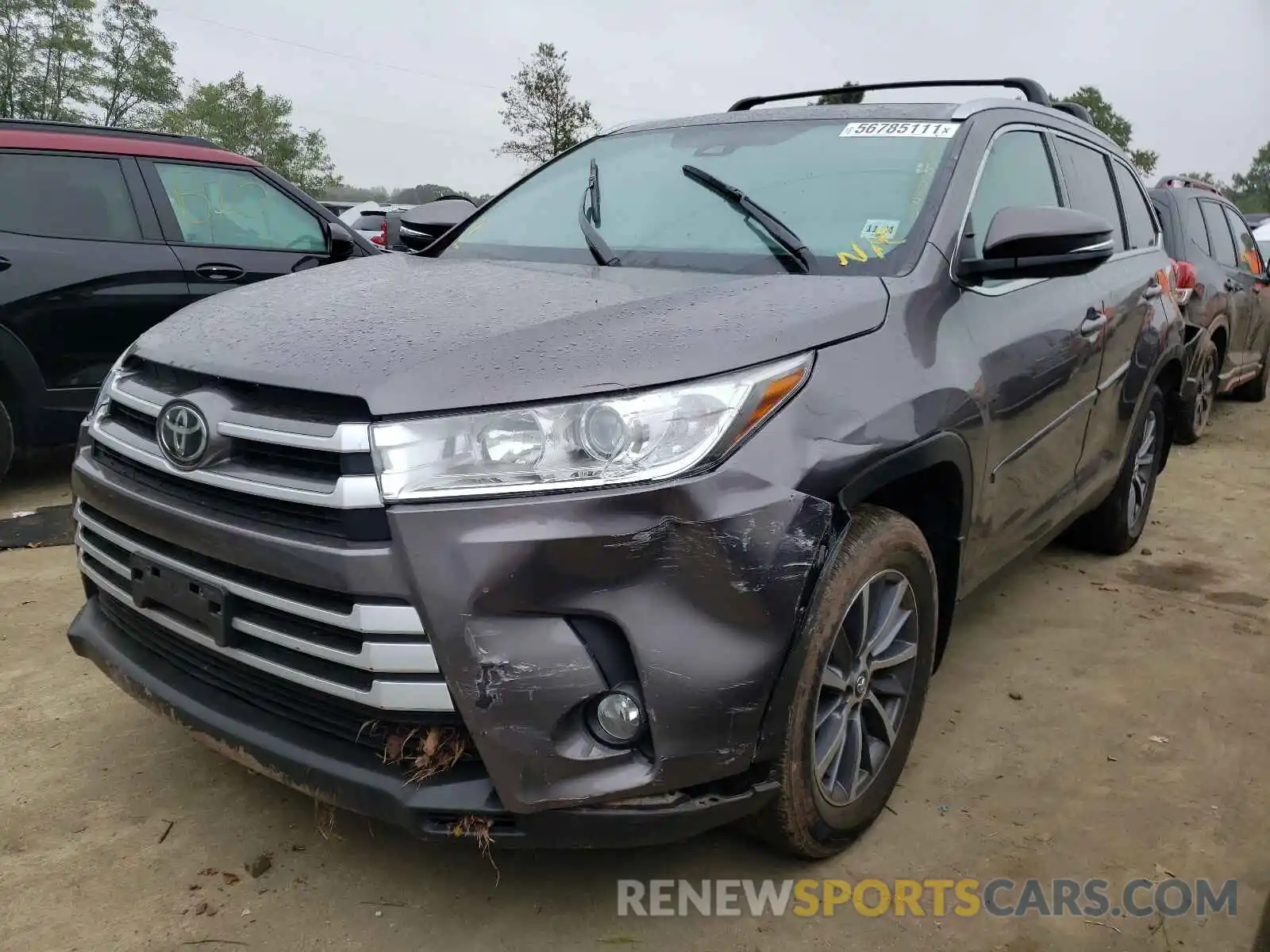 2 Photograph of a damaged car 5TDJZRFH7KS619240 TOYOTA HIGHLANDER 2019