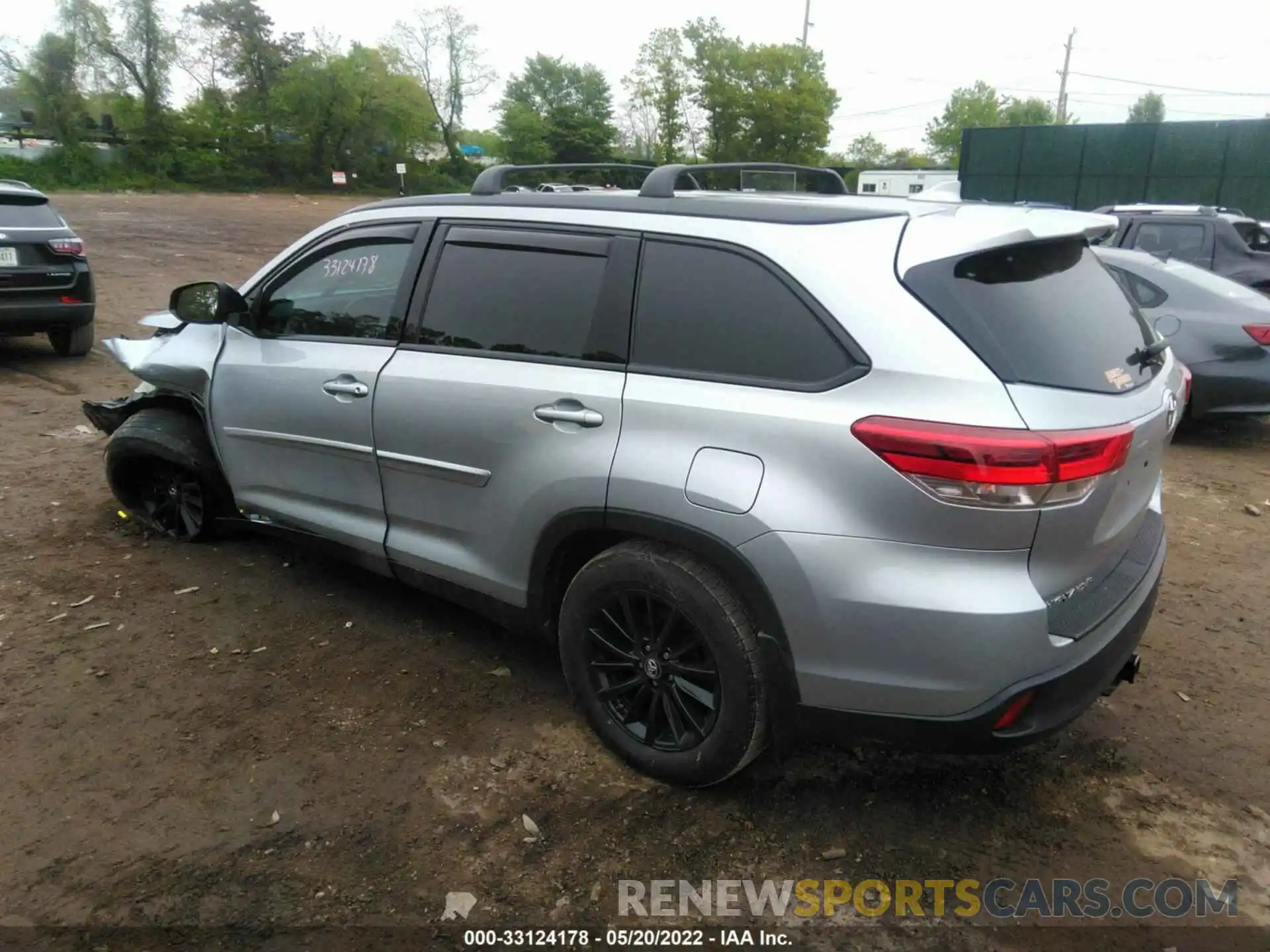 3 Фотография поврежденного автомобиля 5TDJZRFH7KS619495 TOYOTA HIGHLANDER 2019