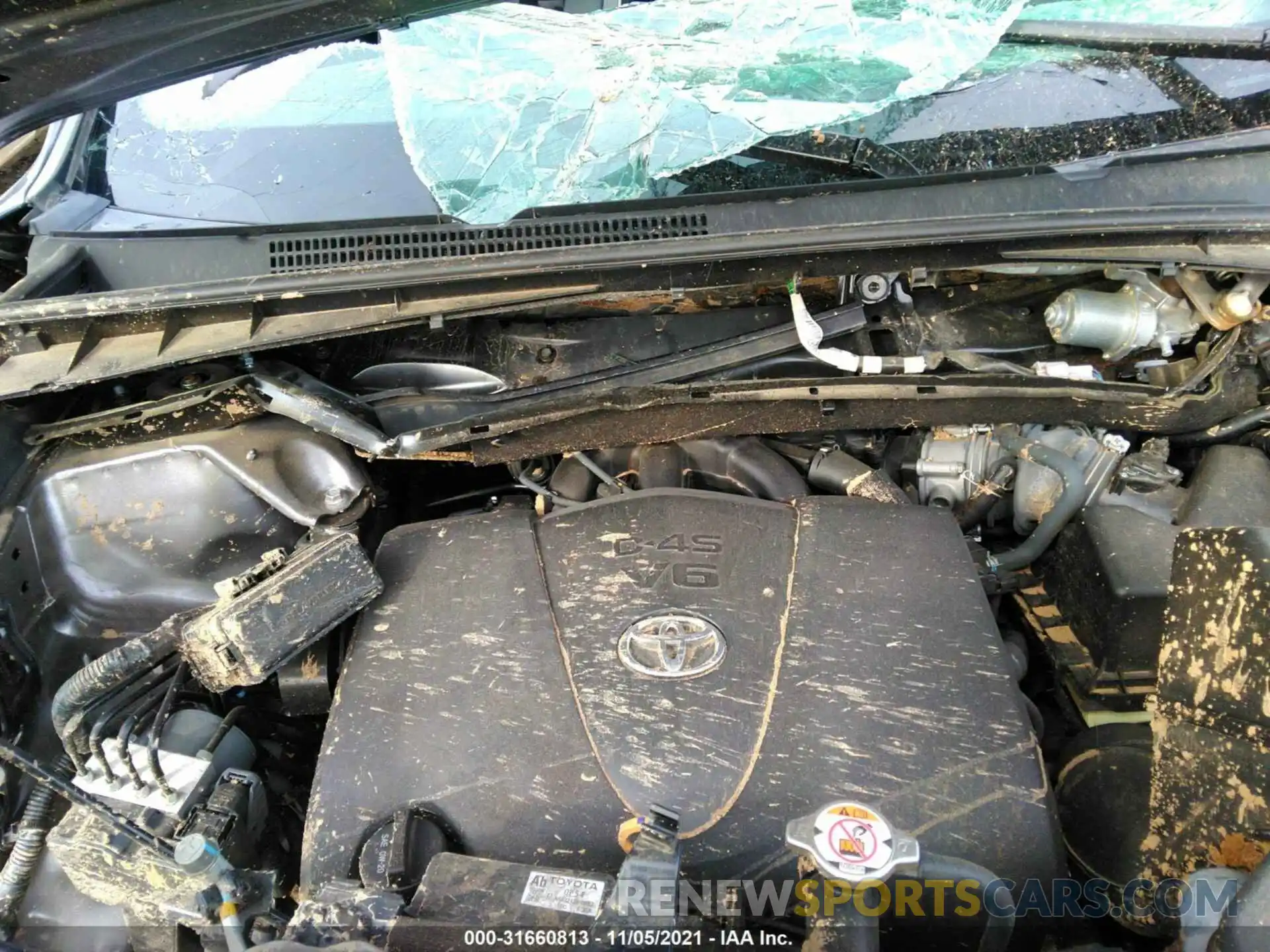 10 Photograph of a damaged car 5TDJZRFH7KS625460 TOYOTA HIGHLANDER 2019