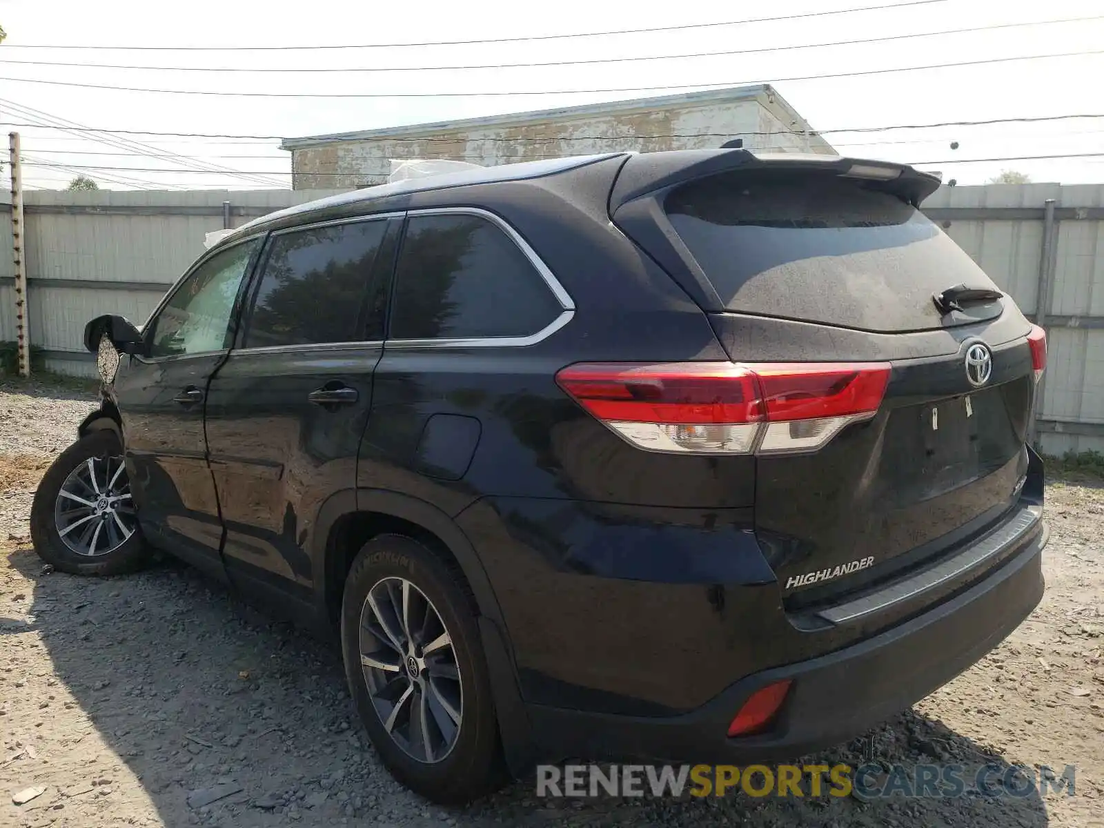 3 Фотография поврежденного автомобиля 5TDJZRFH7KS629752 TOYOTA HIGHLANDER 2019