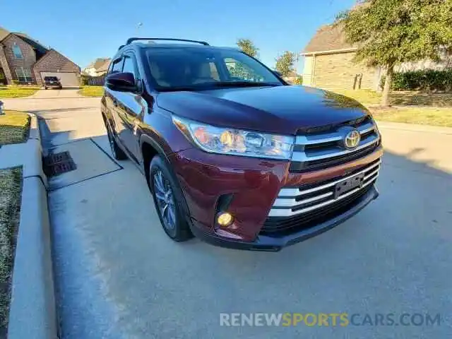 1 Photograph of a damaged car 5TDJZRFH7KS716454 TOYOTA HIGHLANDER 2019