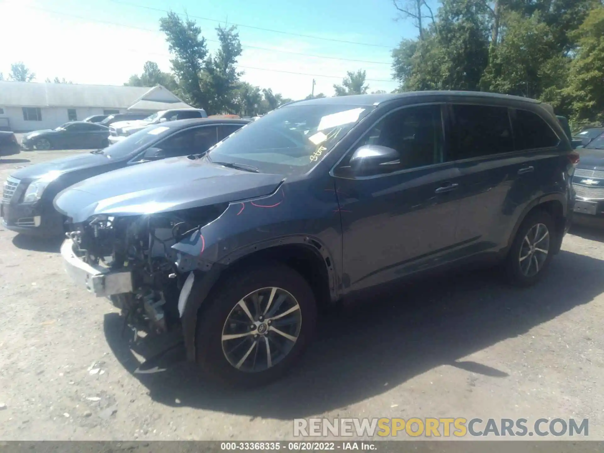 2 Photograph of a damaged car 5TDJZRFH7KS730760 TOYOTA HIGHLANDER 2019