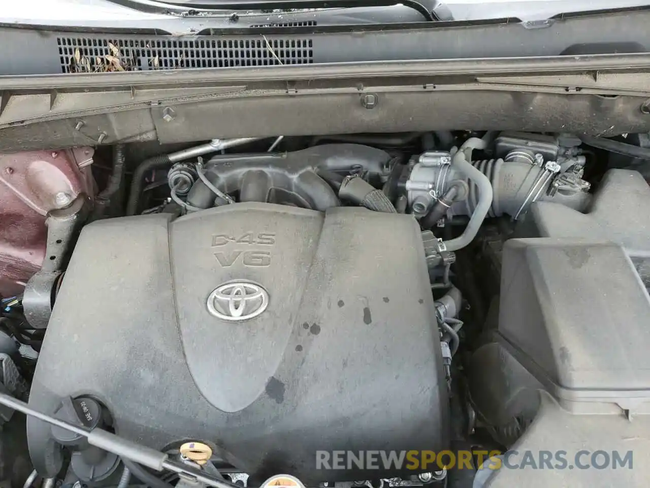 7 Photograph of a damaged car 5TDJZRFH7KS740298 TOYOTA HIGHLANDER 2019