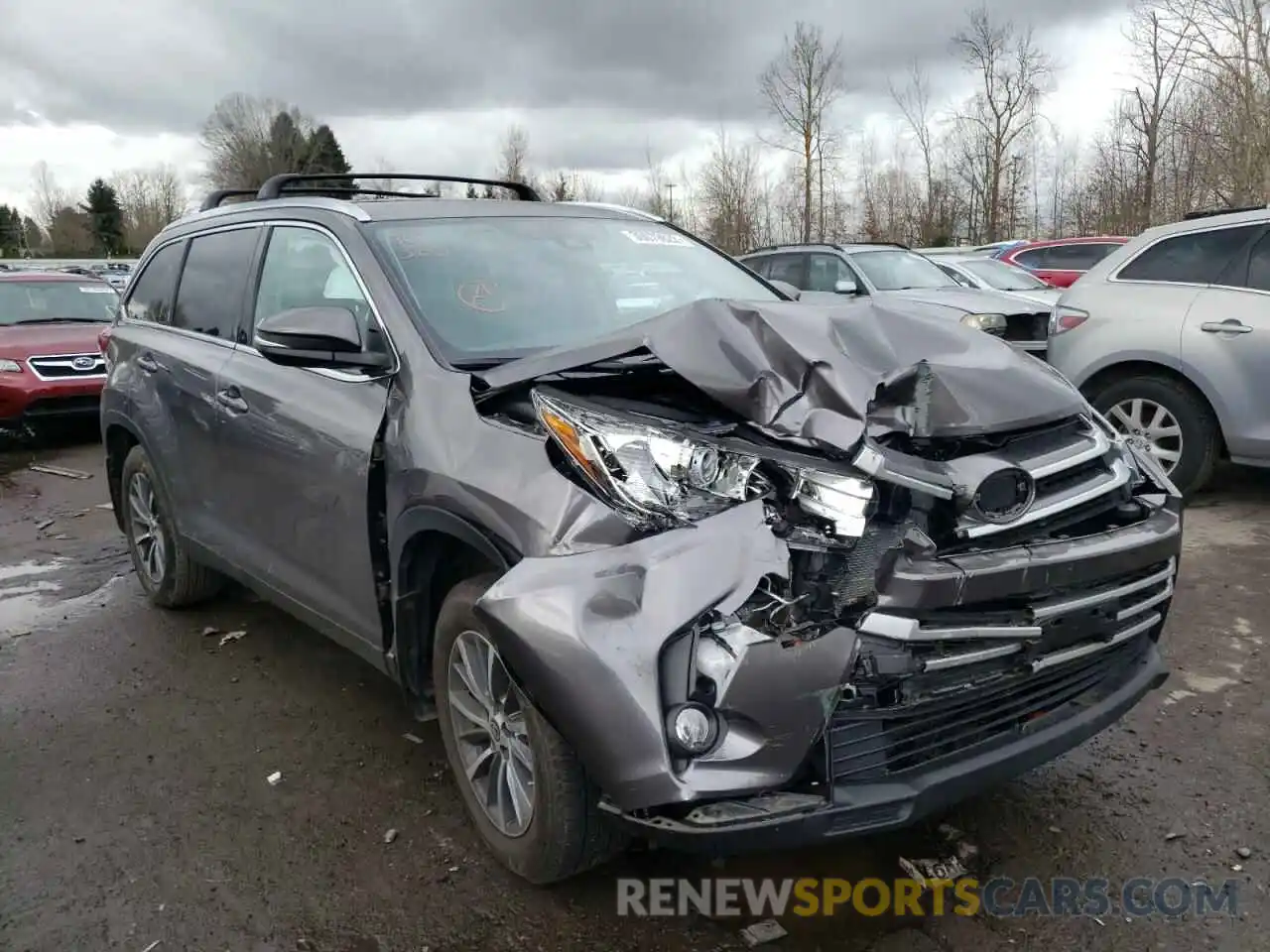 1 Photograph of a damaged car 5TDJZRFH7KS743198 TOYOTA HIGHLANDER 2019