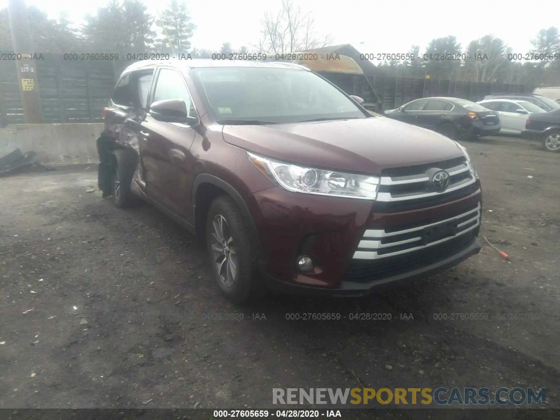 1 Photograph of a damaged car 5TDJZRFH7KS925421 TOYOTA HIGHLANDER 2019