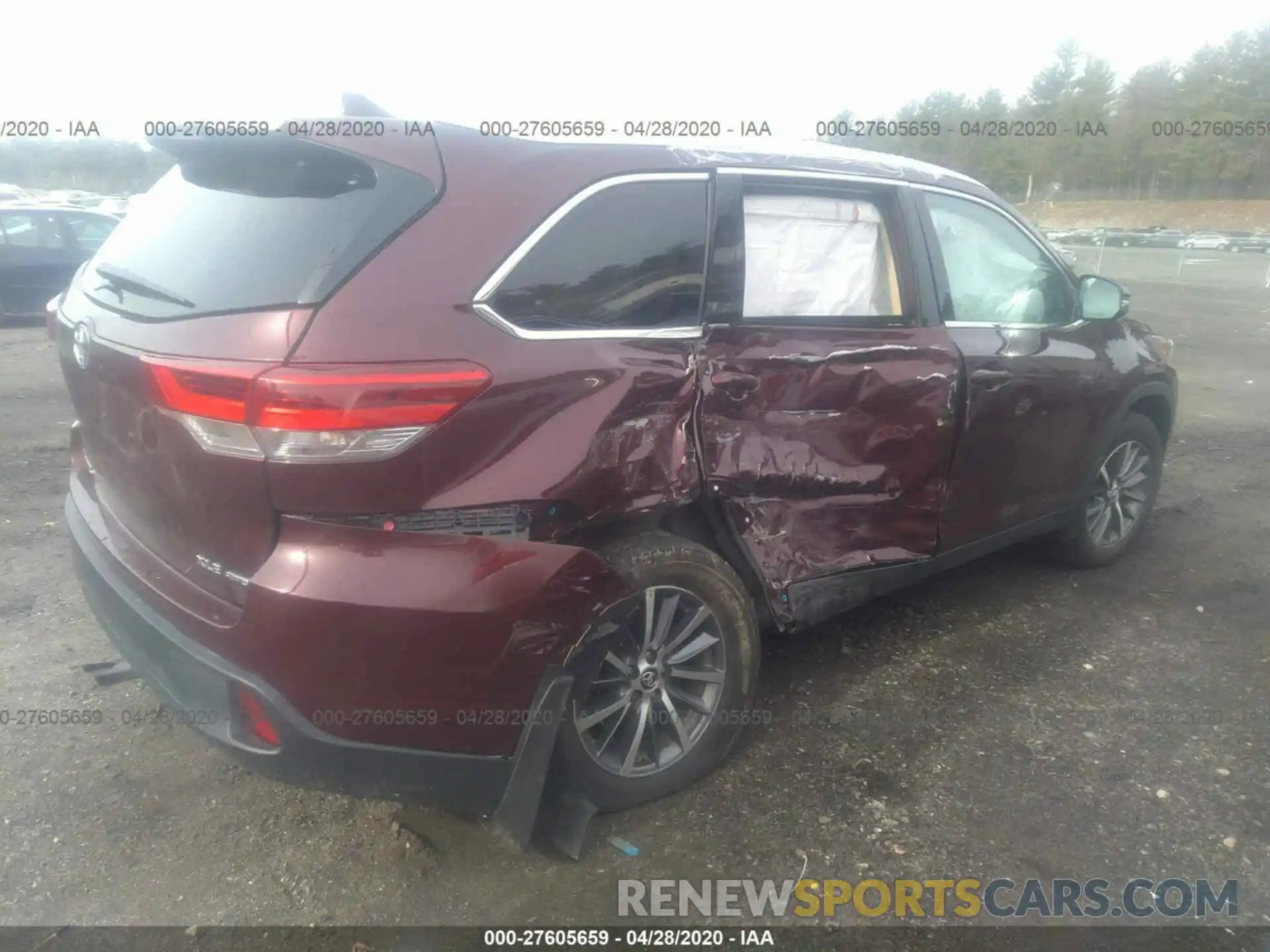 6 Photograph of a damaged car 5TDJZRFH7KS925421 TOYOTA HIGHLANDER 2019