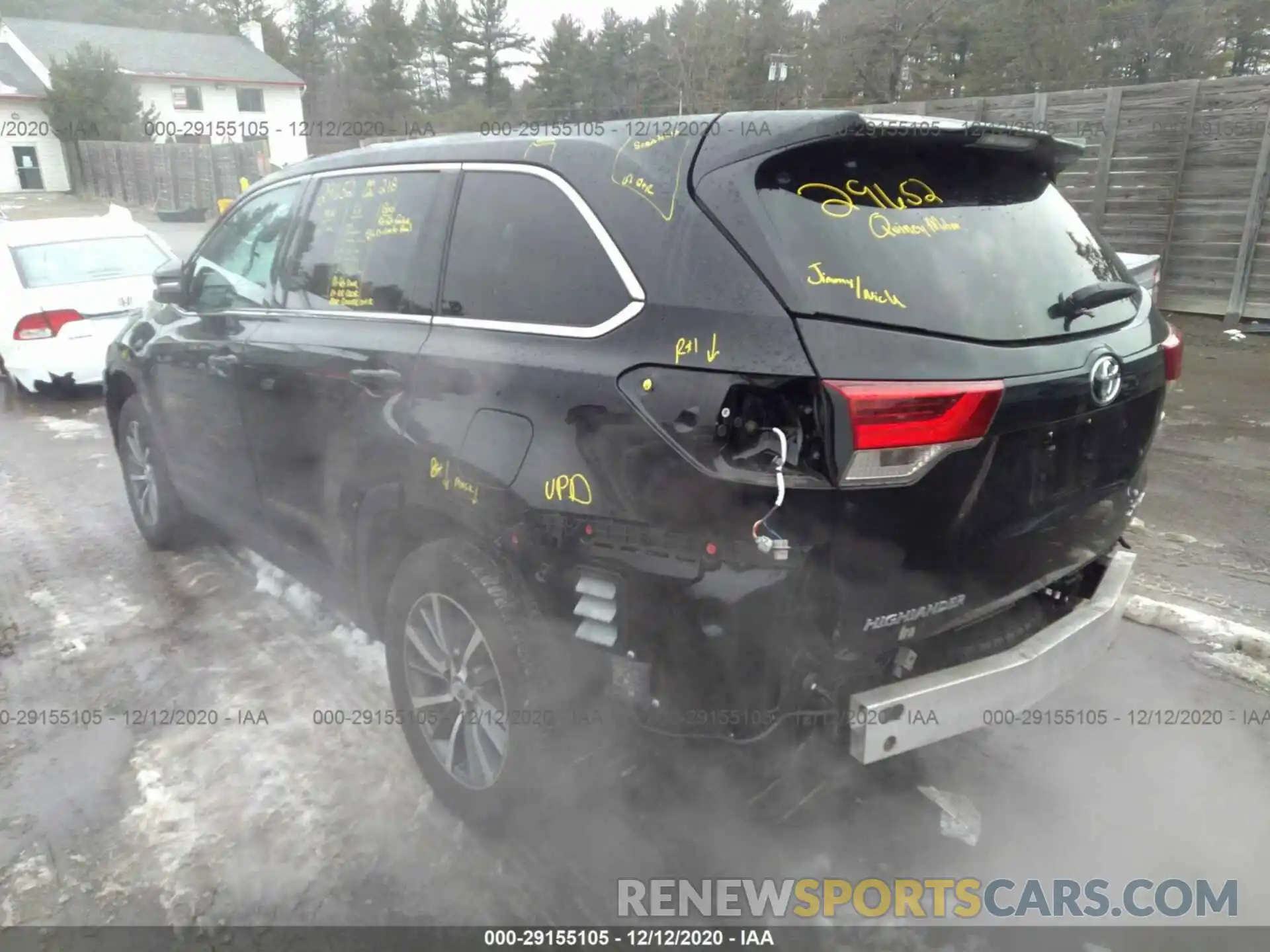 3 Photograph of a damaged car 5TDJZRFH7KS931770 TOYOTA HIGHLANDER 2019