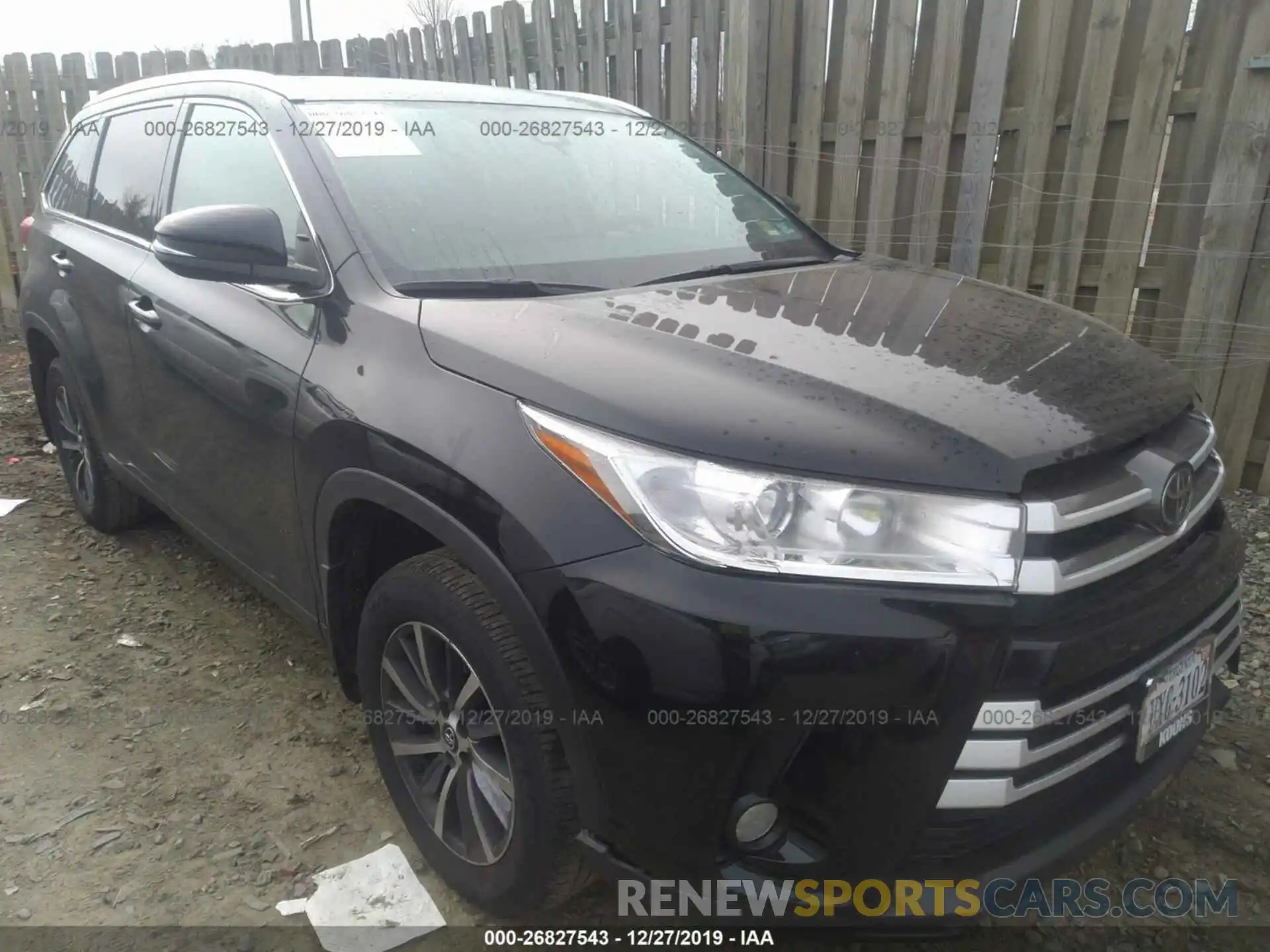 1 Photograph of a damaged car 5TDJZRFH7KS949072 TOYOTA HIGHLANDER 2019