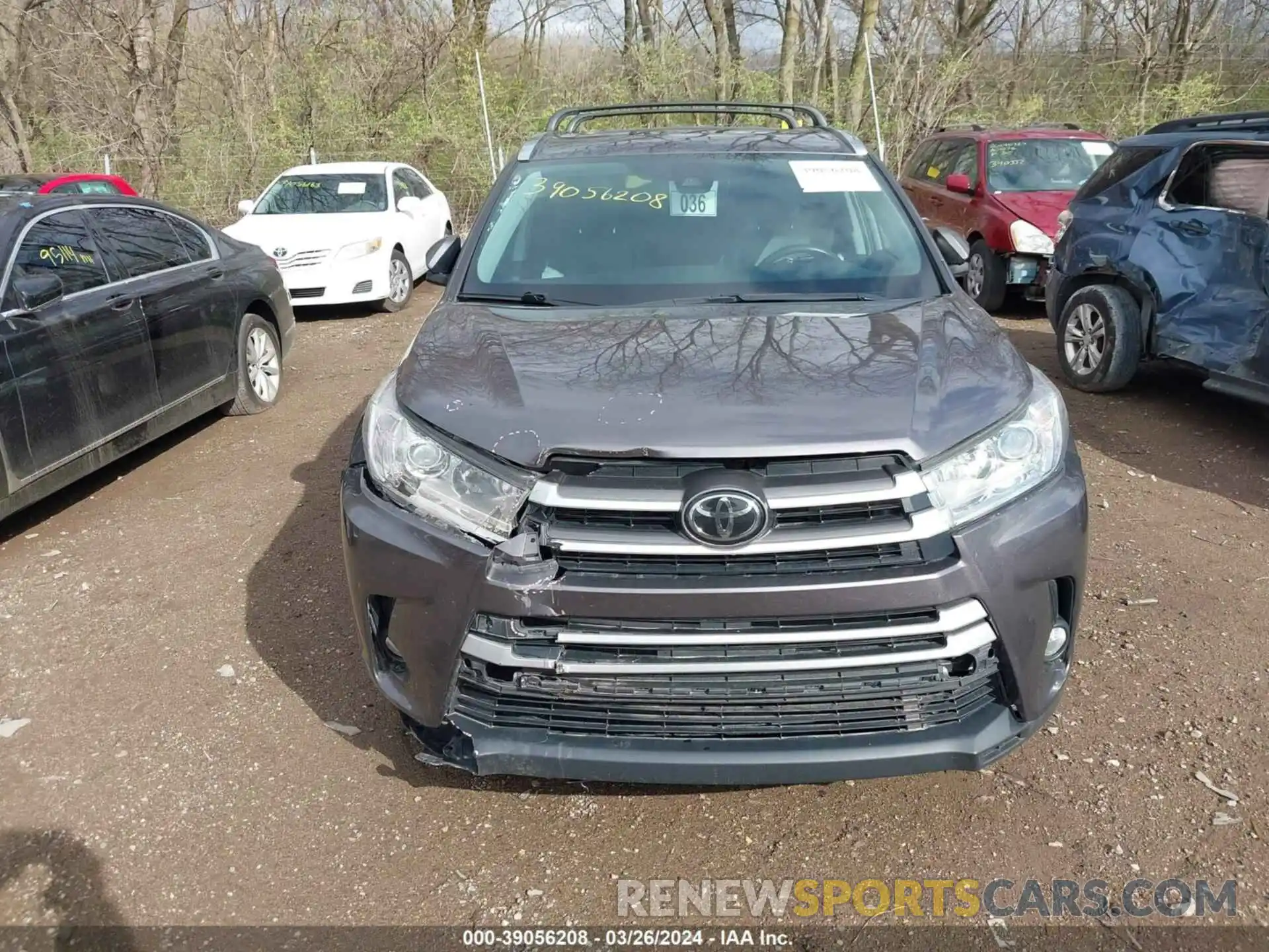 12 Photograph of a damaged car 5TDJZRFH7KS954174 TOYOTA HIGHLANDER 2019