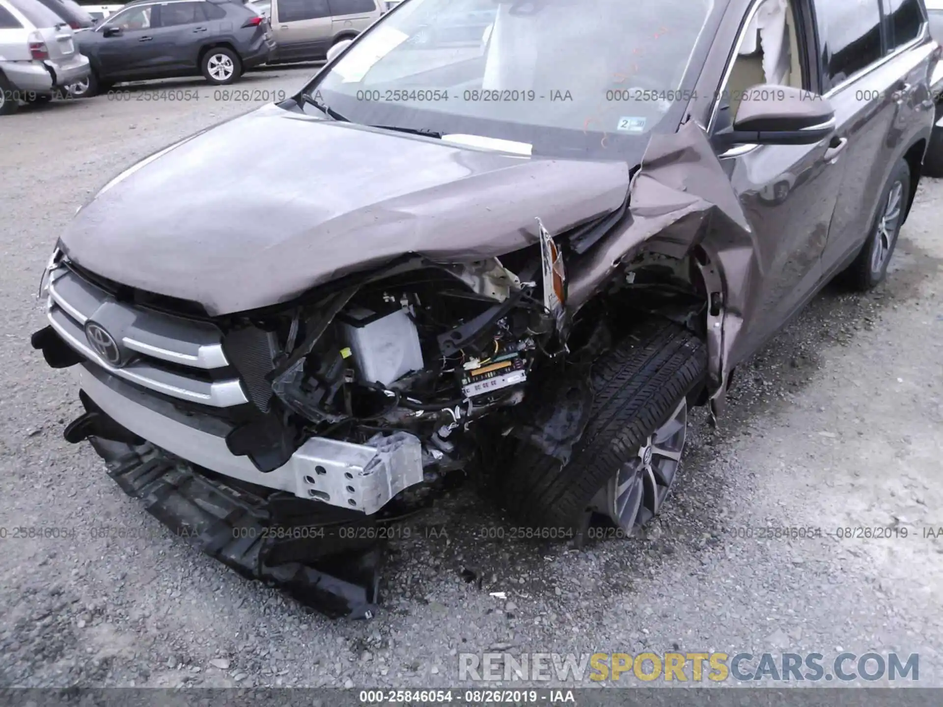 6 Photograph of a damaged car 5TDJZRFH7KS961593 TOYOTA HIGHLANDER 2019