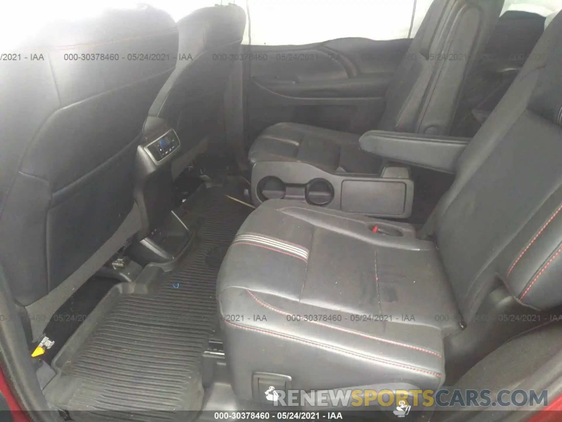 8 Фотография поврежденного автомобиля 5TDJZRFH7KS975171 TOYOTA HIGHLANDER 2019