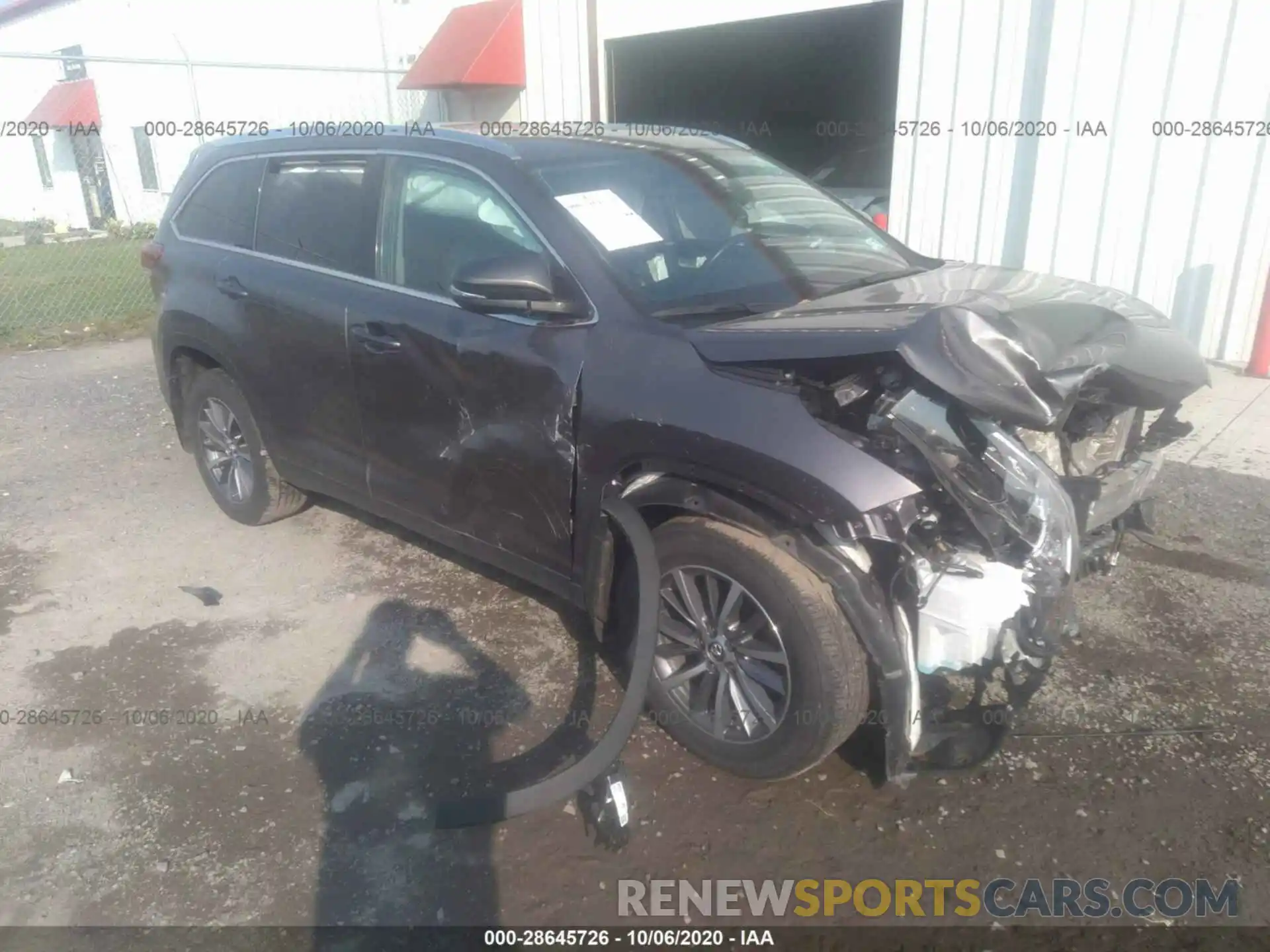 1 Photograph of a damaged car 5TDJZRFH8KS574731 TOYOTA HIGHLANDER 2019