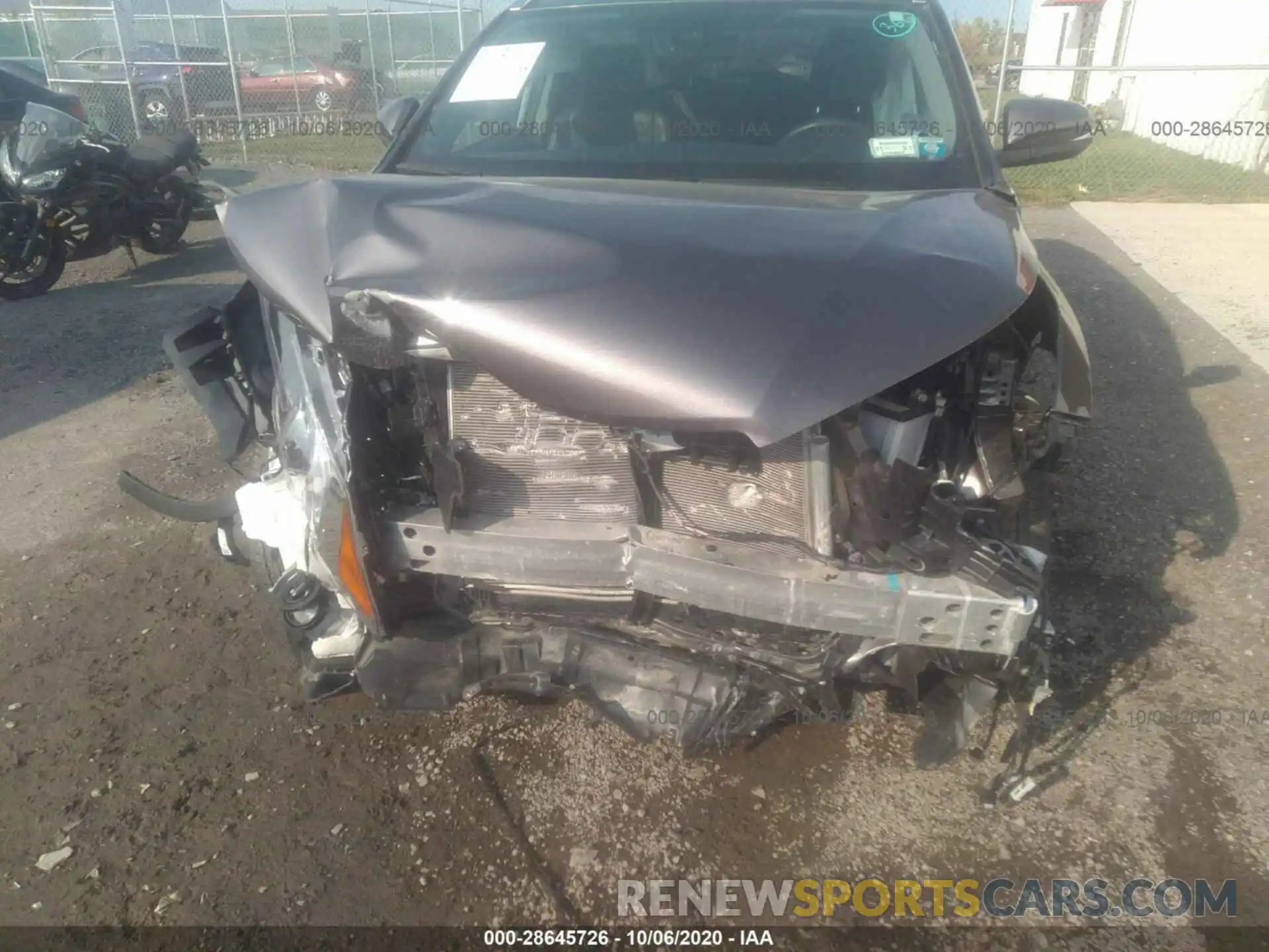 6 Photograph of a damaged car 5TDJZRFH8KS574731 TOYOTA HIGHLANDER 2019