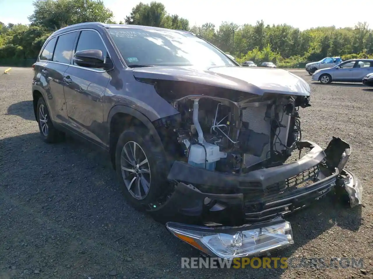 1 Photograph of a damaged car 5TDJZRFH8KS575703 TOYOTA HIGHLANDER 2019