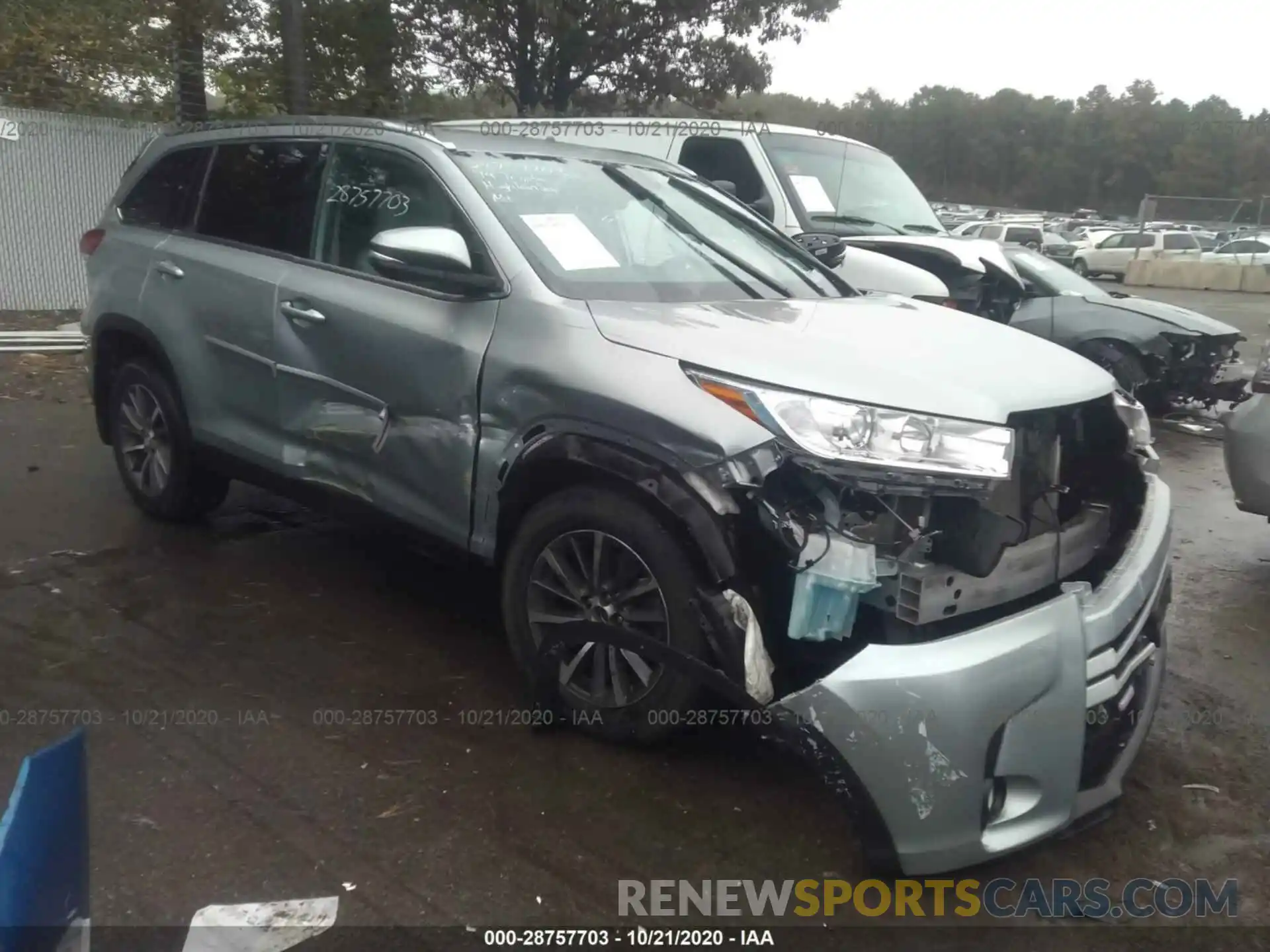 1 Photograph of a damaged car 5TDJZRFH8KS578066 TOYOTA HIGHLANDER 2019