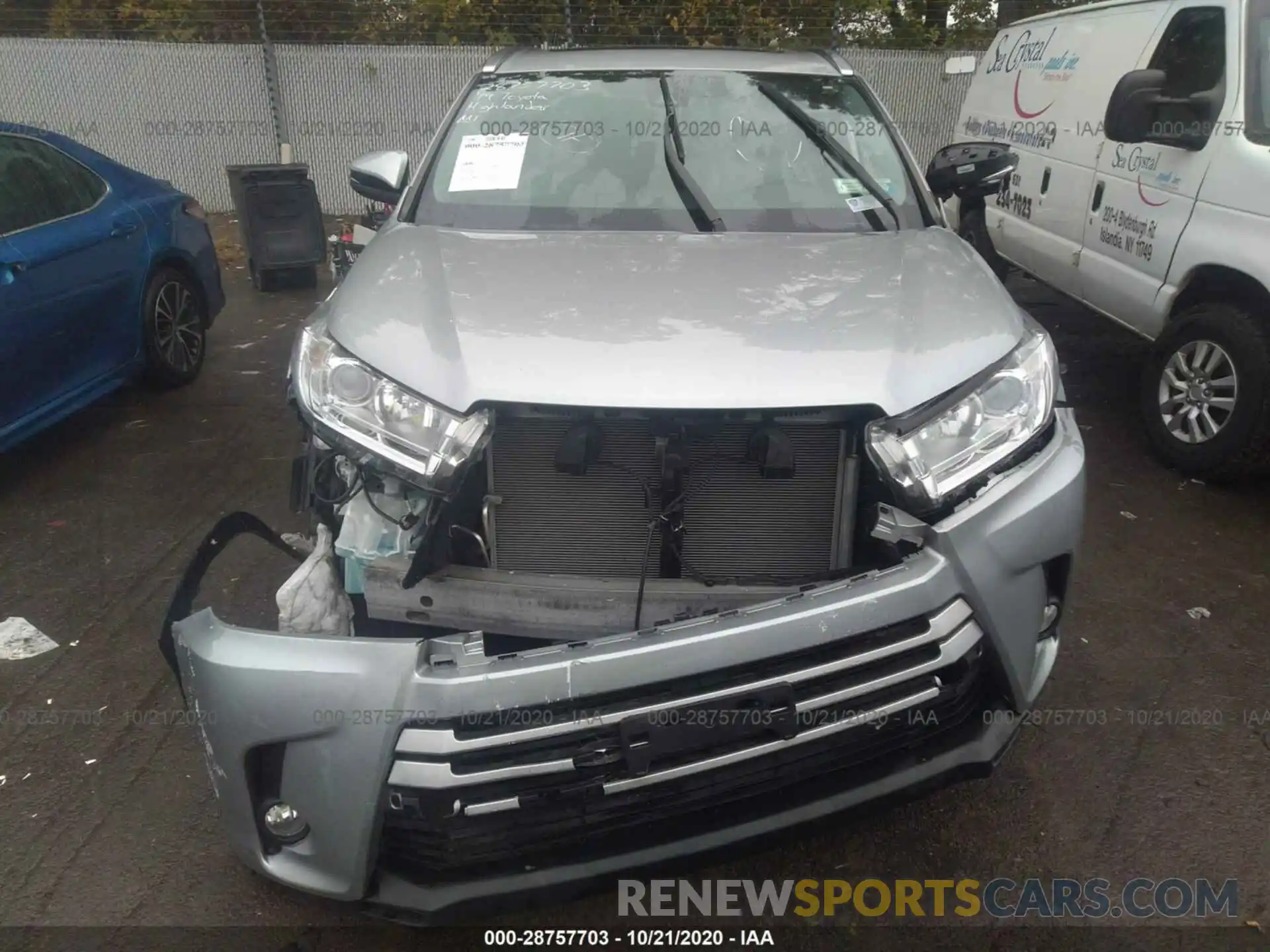 6 Photograph of a damaged car 5TDJZRFH8KS578066 TOYOTA HIGHLANDER 2019