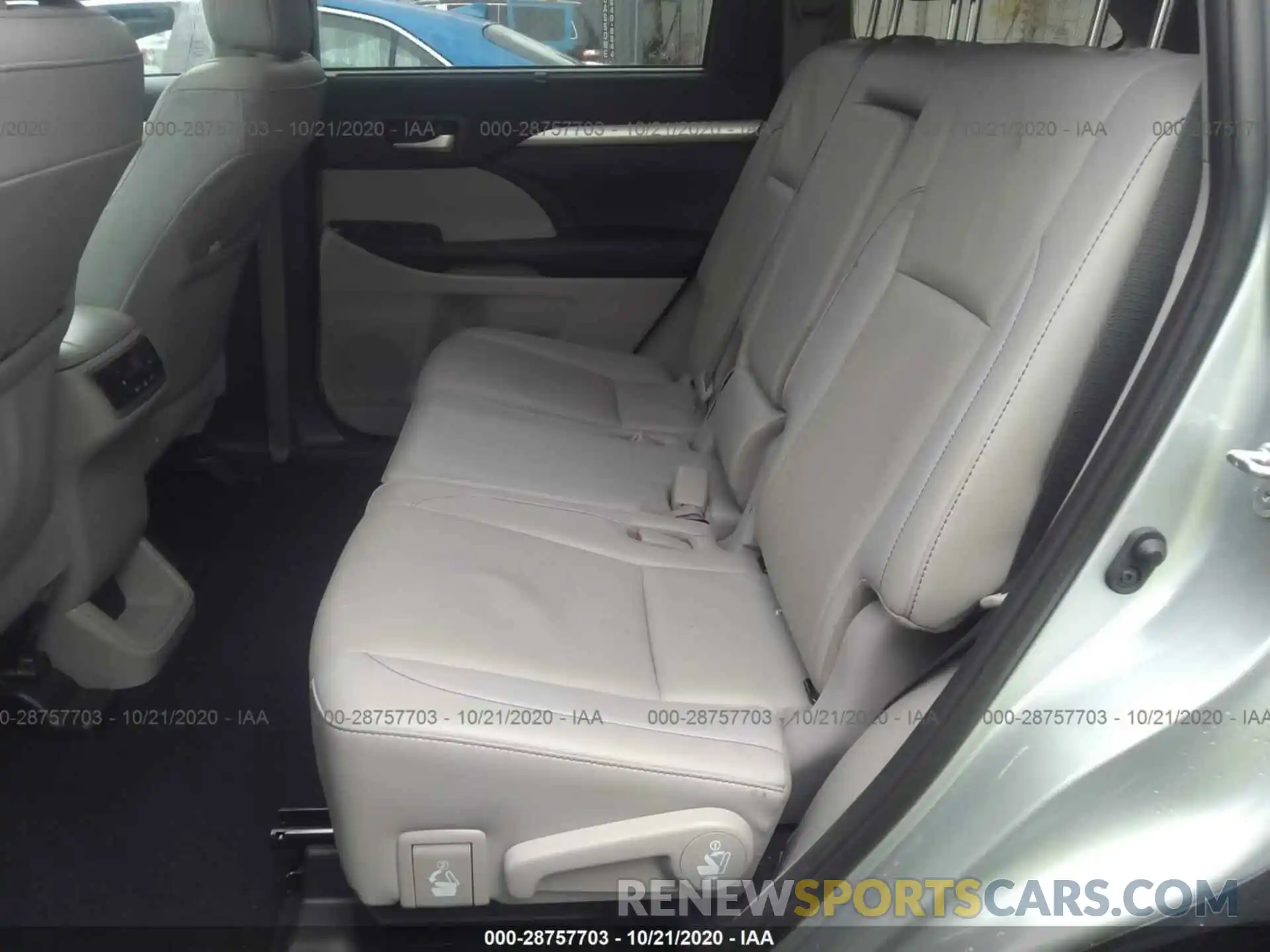 8 Фотография поврежденного автомобиля 5TDJZRFH8KS578066 TOYOTA HIGHLANDER 2019