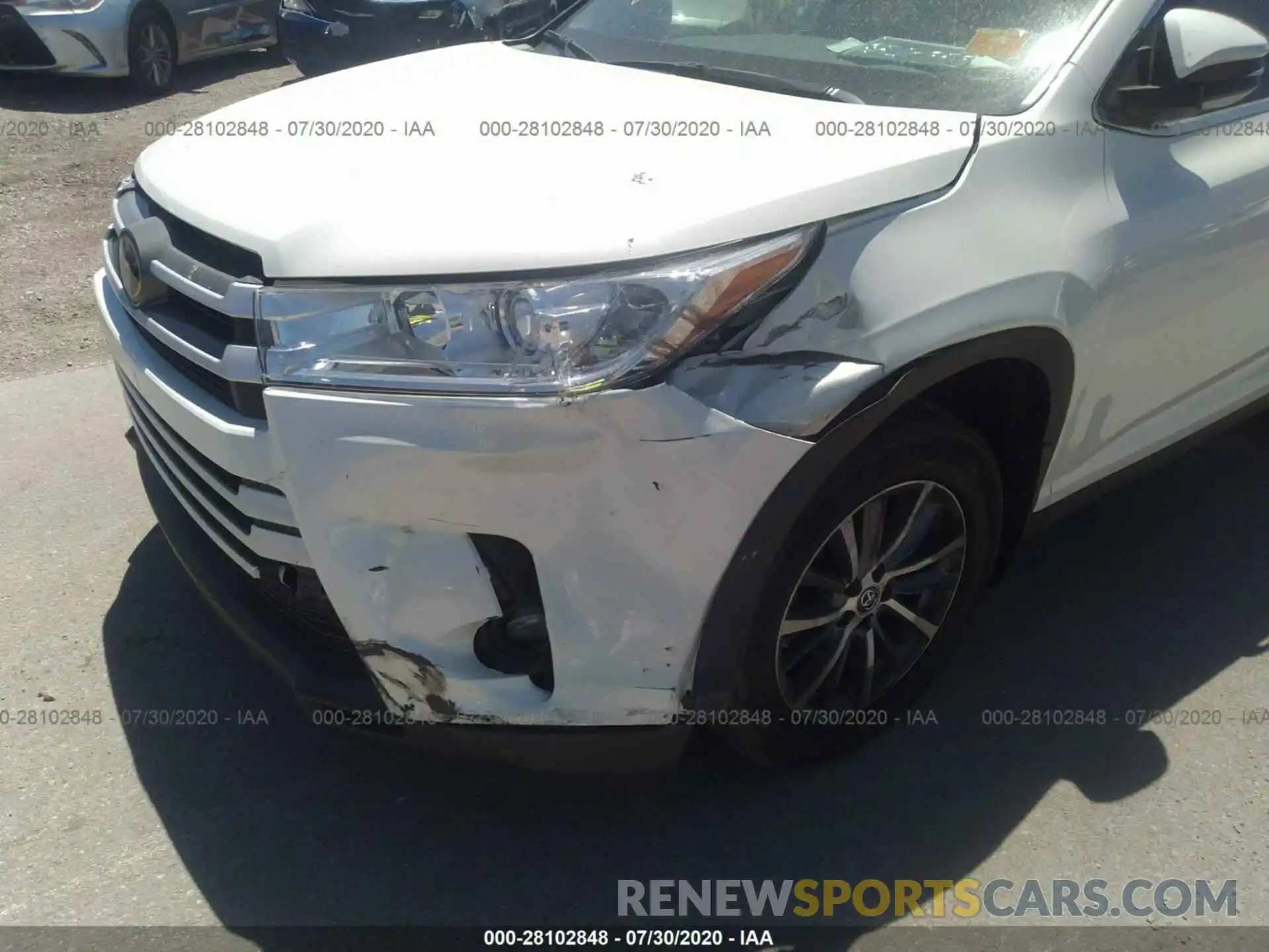 6 Photograph of a damaged car 5TDJZRFH8KS580271 TOYOTA HIGHLANDER 2019