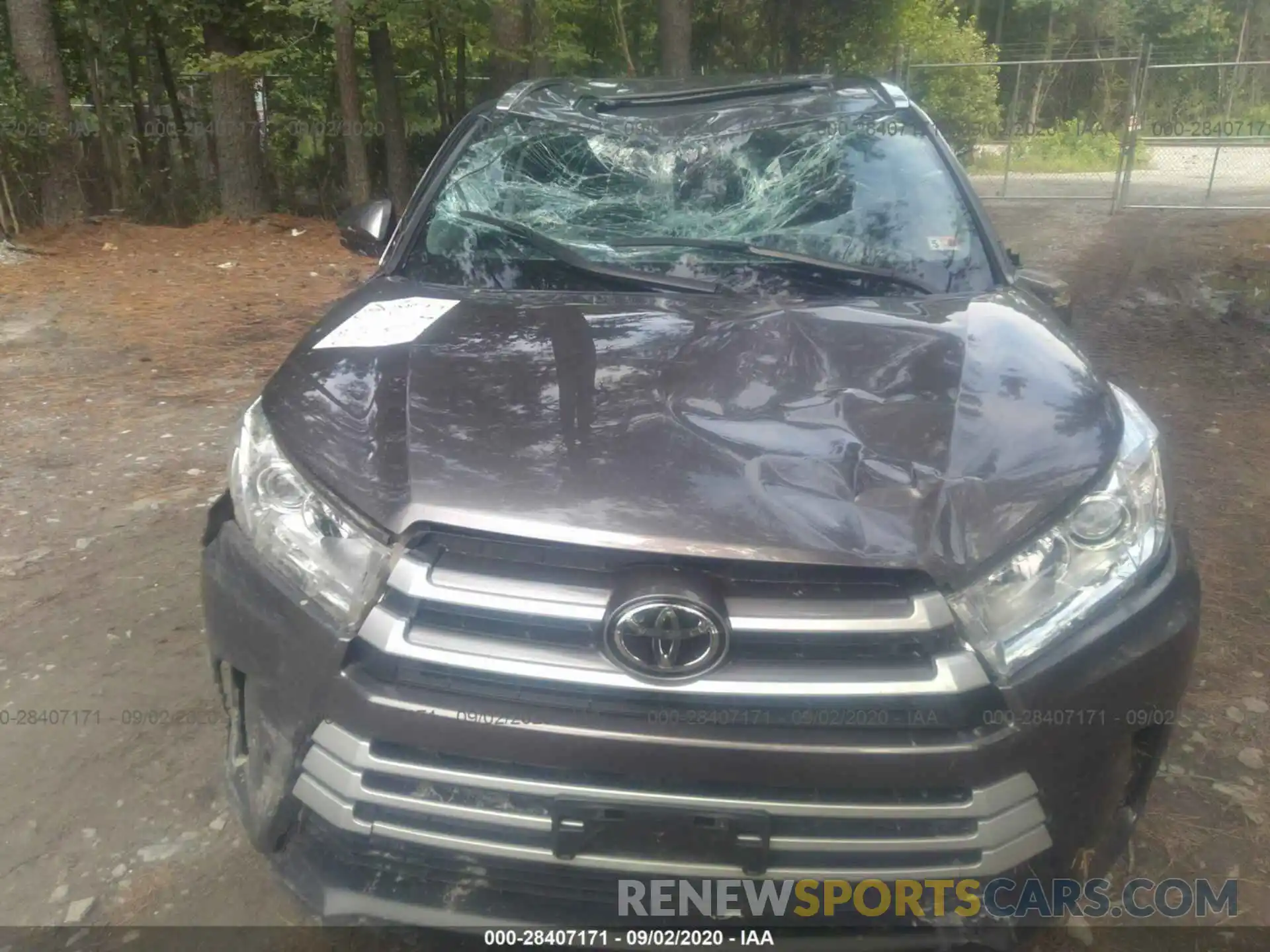 6 Photograph of a damaged car 5TDJZRFH8KS591609 TOYOTA HIGHLANDER 2019