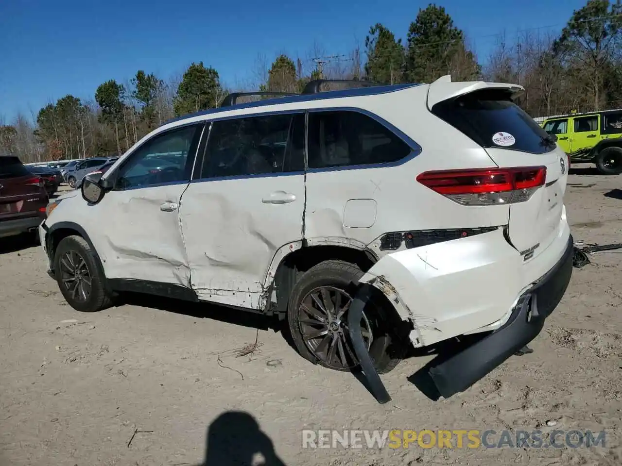 2 Photograph of a damaged car 5TDJZRFH8KS597832 TOYOTA HIGHLANDER 2019