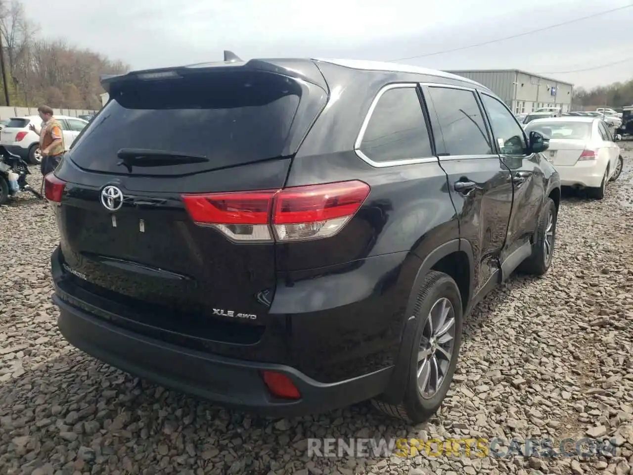 4 Фотография поврежденного автомобиля 5TDJZRFH8KS608893 TOYOTA HIGHLANDER 2019