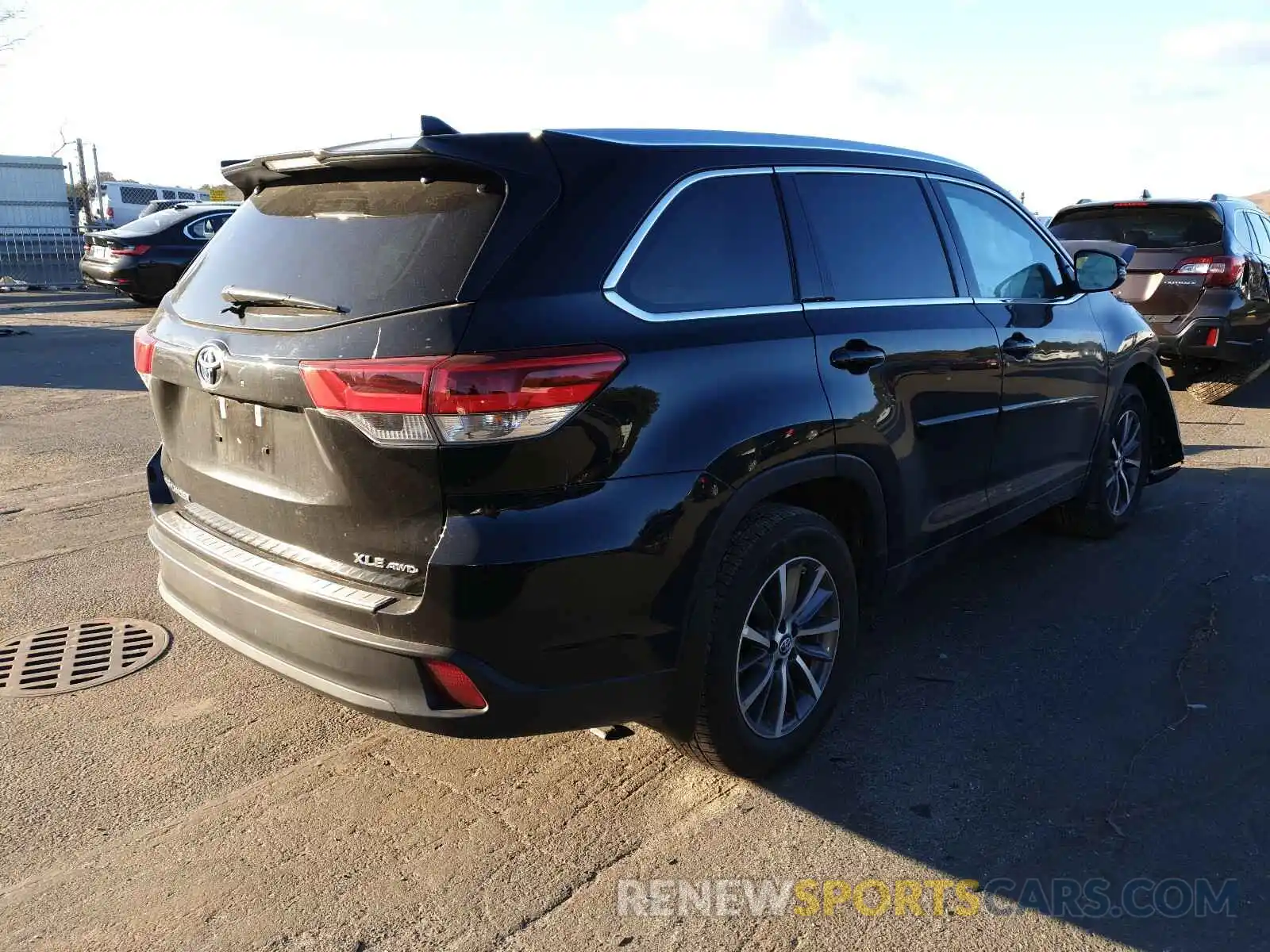 4 Фотография поврежденного автомобиля 5TDJZRFH8KS614404 TOYOTA HIGHLANDER 2019