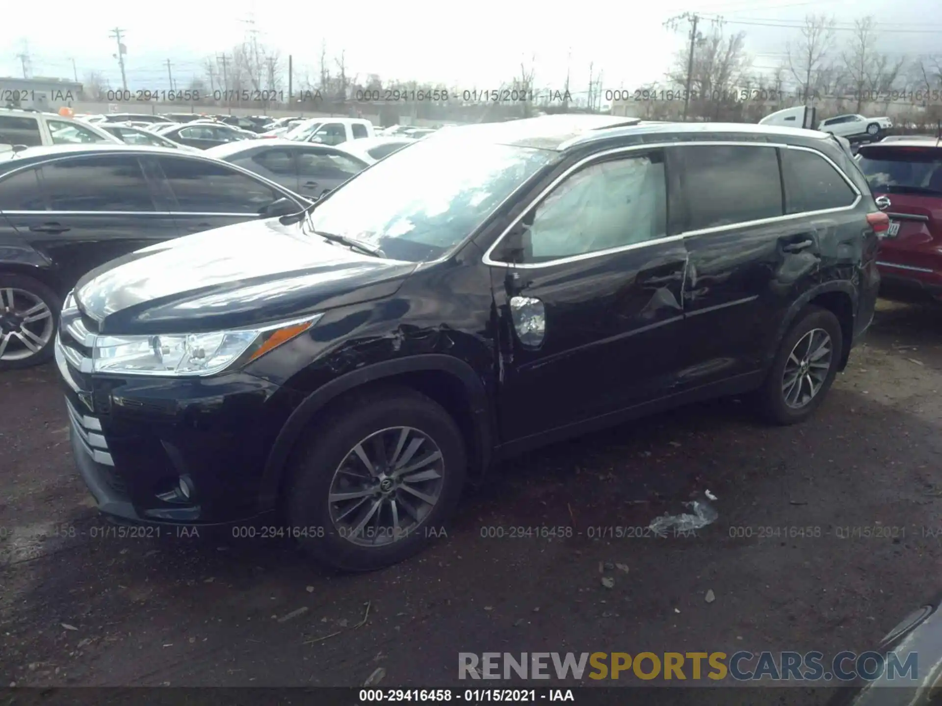 2 Photograph of a damaged car 5TDJZRFH8KS616475 TOYOTA HIGHLANDER 2019