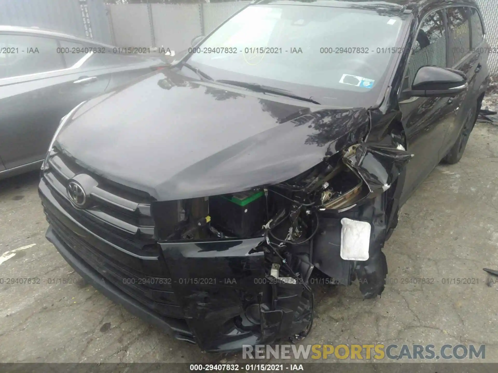 6 Photograph of a damaged car 5TDJZRFH8KS621076 TOYOTA HIGHLANDER 2019