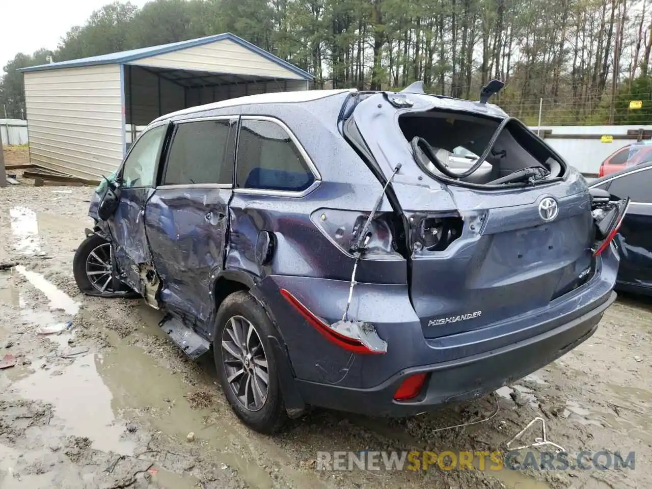 3 Photograph of a damaged car 5TDJZRFH8KS702899 TOYOTA HIGHLANDER 2019