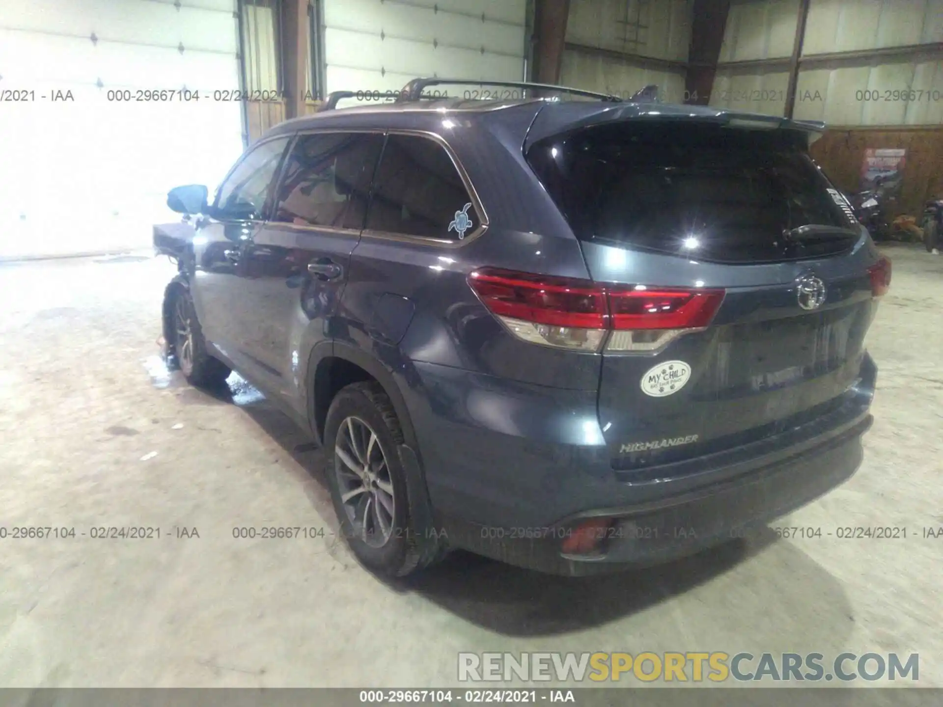 3 Фотография поврежденного автомобиля 5TDJZRFH8KS714440 TOYOTA HIGHLANDER 2019