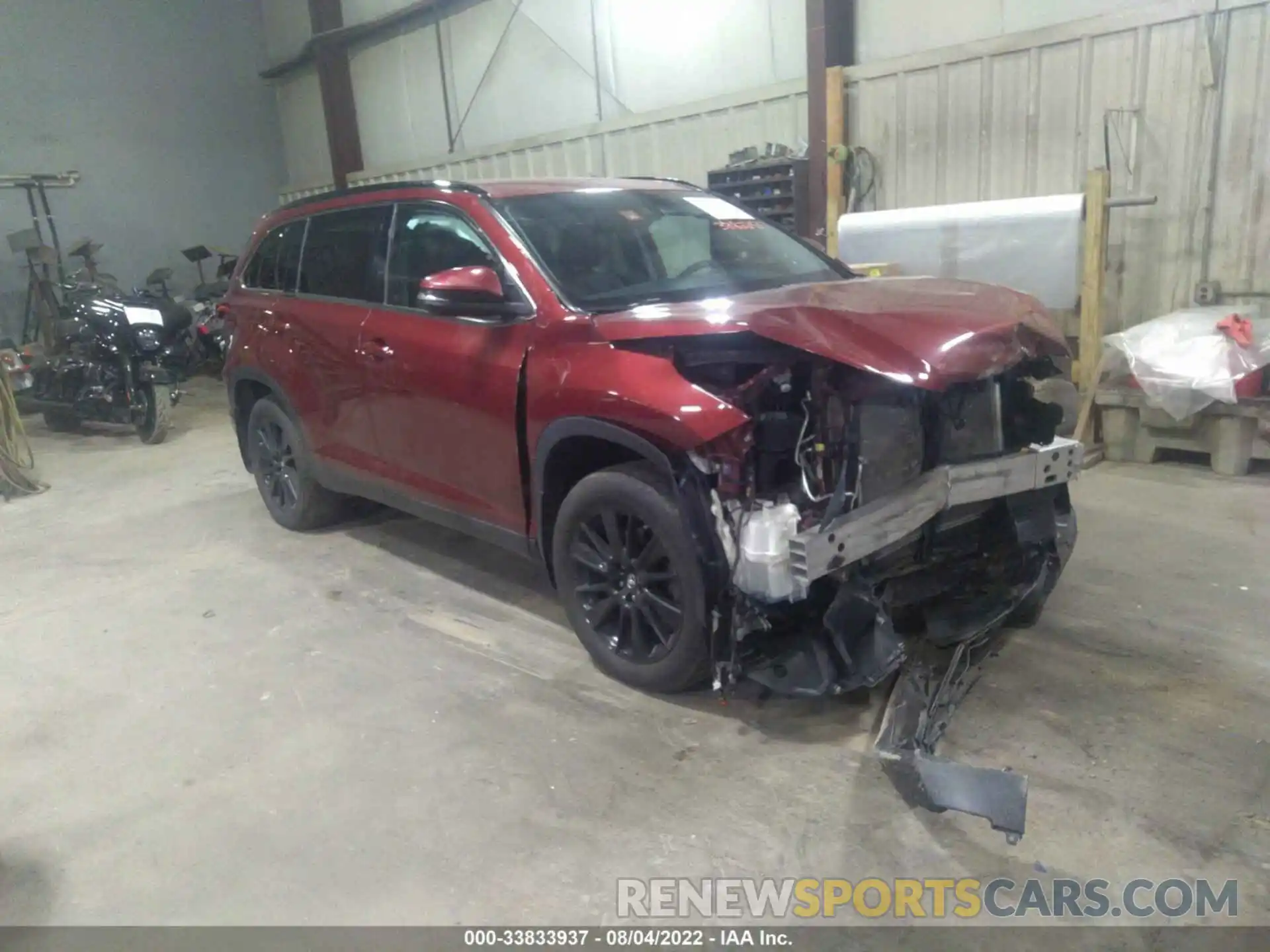 1 Photograph of a damaged car 5TDJZRFH8KS726250 TOYOTA HIGHLANDER 2019