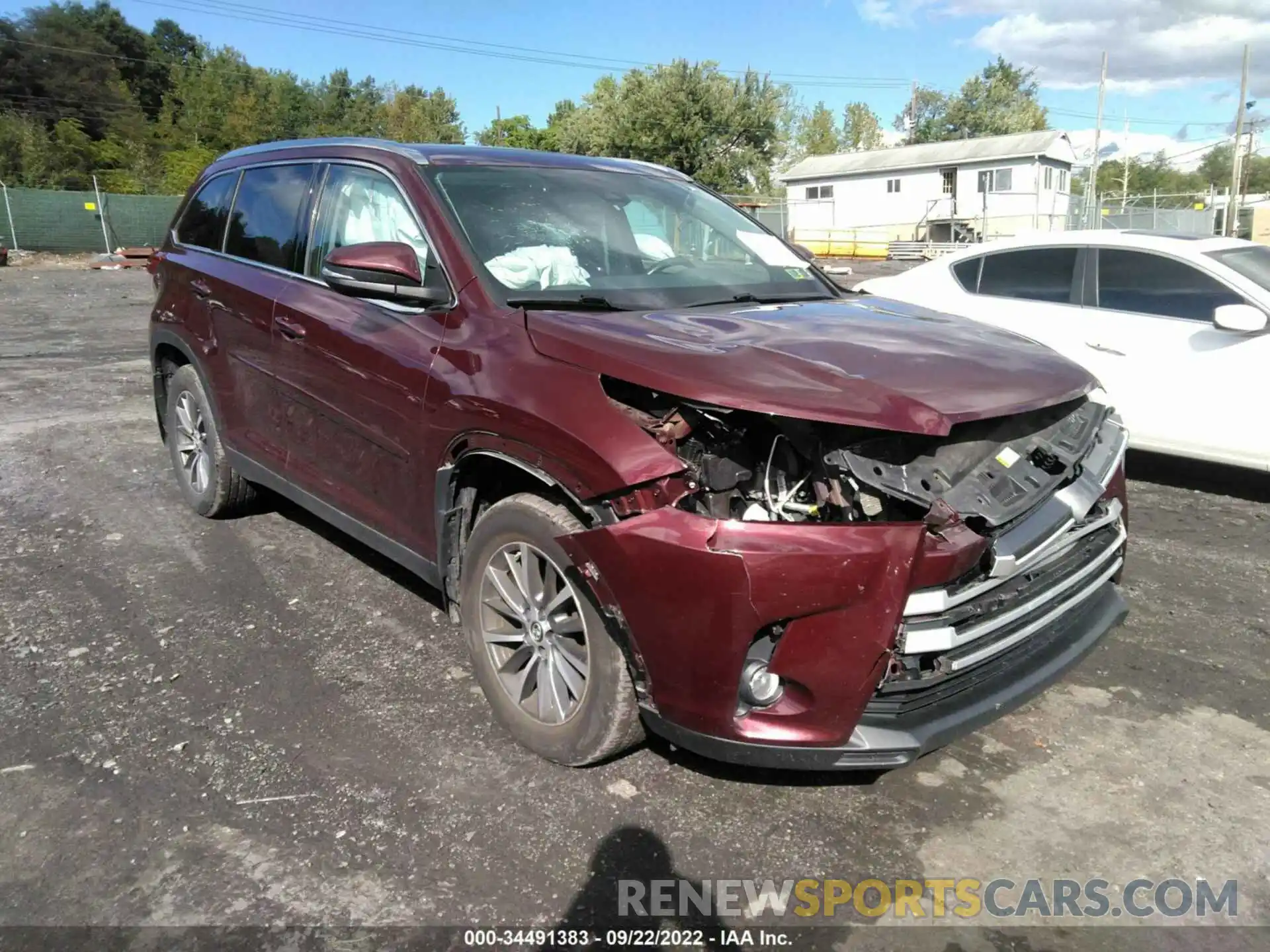 6 Photograph of a damaged car 5TDJZRFH8KS733568 TOYOTA HIGHLANDER 2019