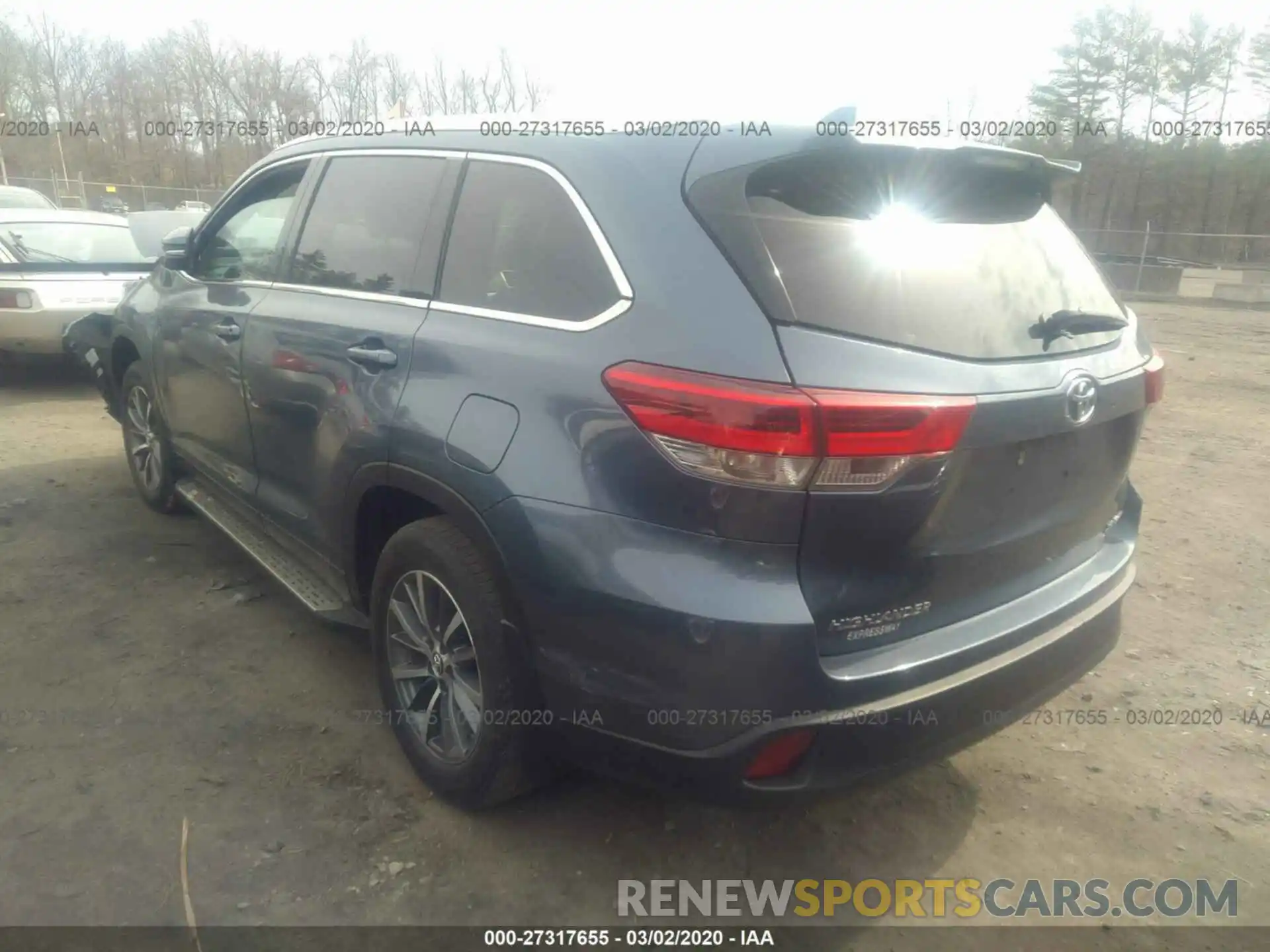 3 Фотография поврежденного автомобиля 5TDJZRFH8KS932023 TOYOTA HIGHLANDER 2019