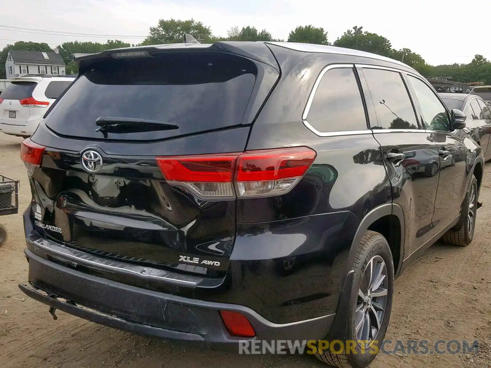 4 Фотография поврежденного автомобиля 5TDJZRFH8KS950361 TOYOTA HIGHLANDER 2019