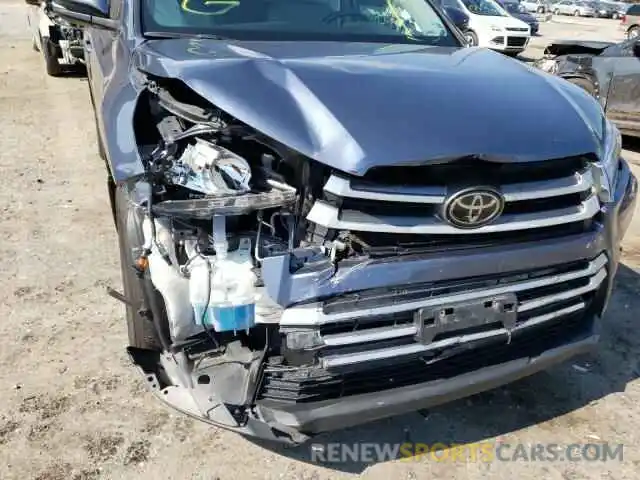 9 Photograph of a damaged car 5TDJZRFH8KS959741 TOYOTA HIGHLANDER 2019