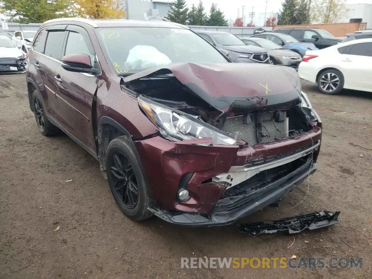 1 Photograph of a damaged car 5TDJZRFH8KS971680 TOYOTA HIGHLANDER 2019