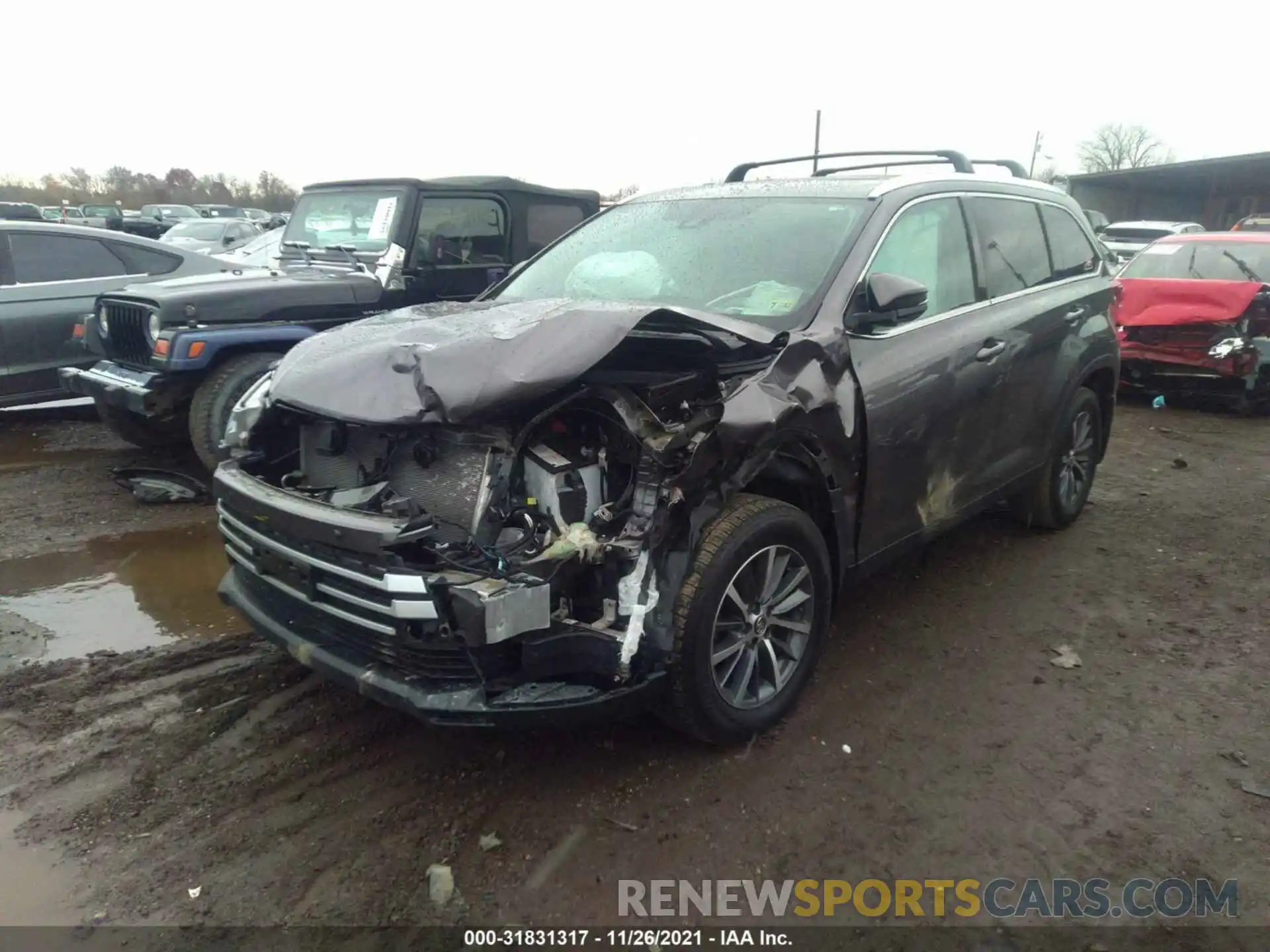 2 Photograph of a damaged car 5TDJZRFH8KS994280 TOYOTA HIGHLANDER 2019