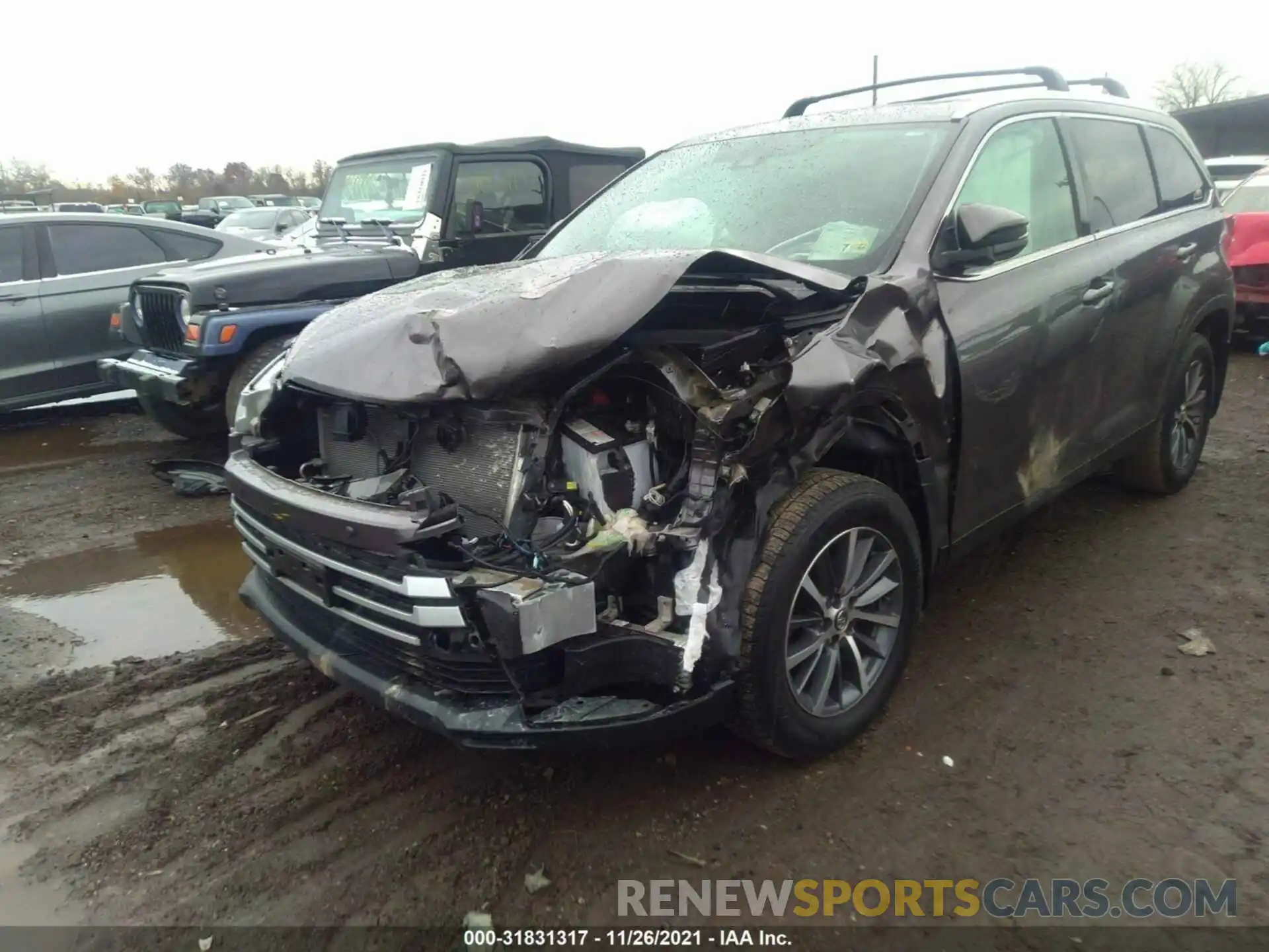 6 Photograph of a damaged car 5TDJZRFH8KS994280 TOYOTA HIGHLANDER 2019