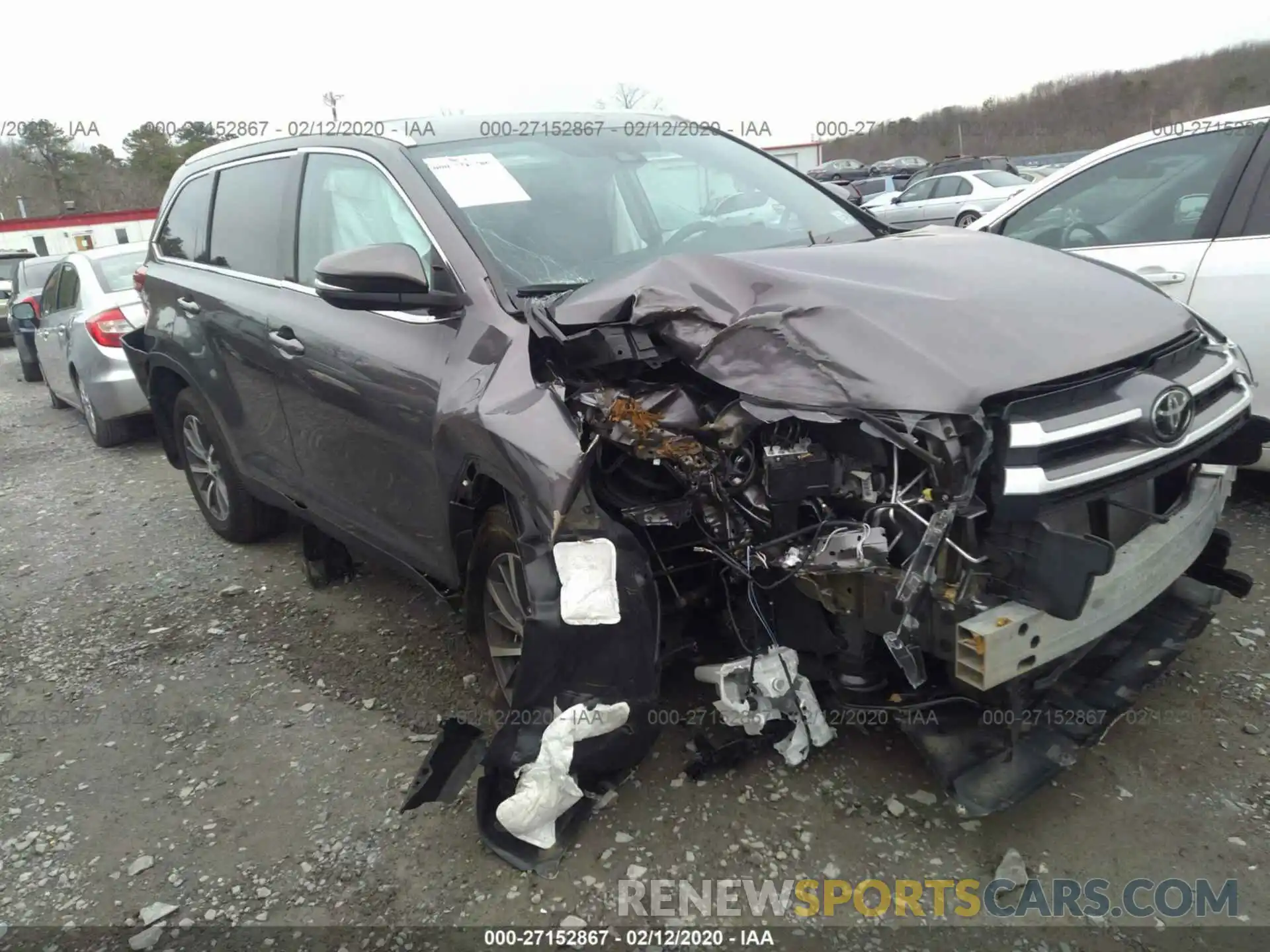 6 Photograph of a damaged car 5TDJZRFH9KS578979 TOYOTA HIGHLANDER 2019