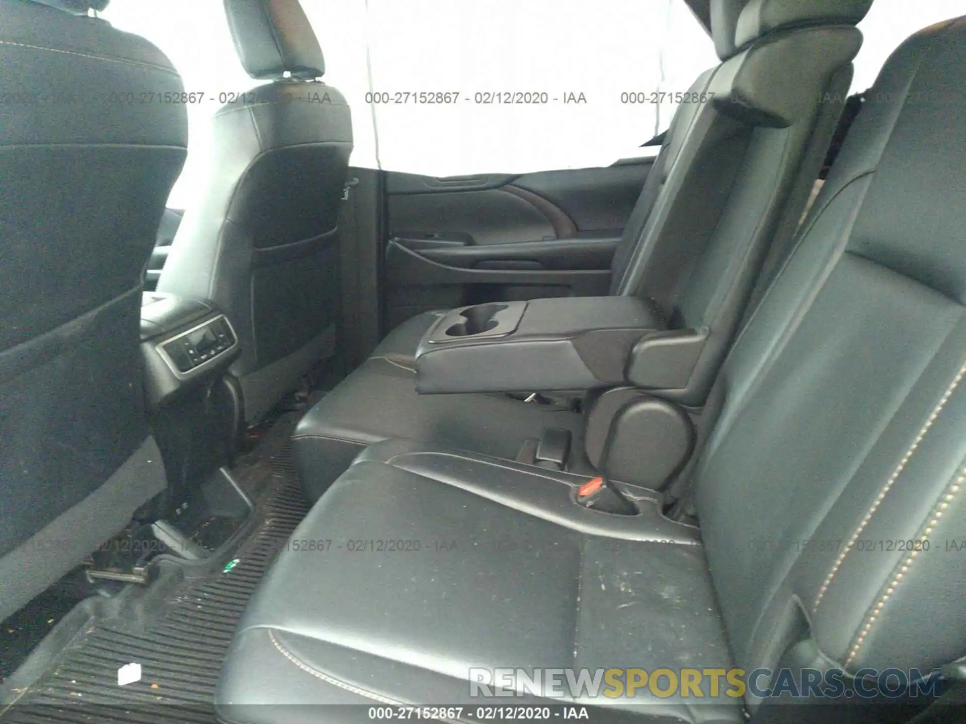 8 Фотография поврежденного автомобиля 5TDJZRFH9KS578979 TOYOTA HIGHLANDER 2019