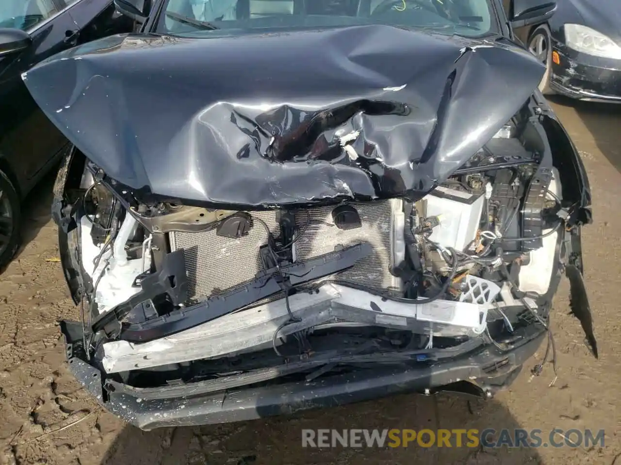 7 Photograph of a damaged car 5TDJZRFH9KS582191 TOYOTA HIGHLANDER 2019