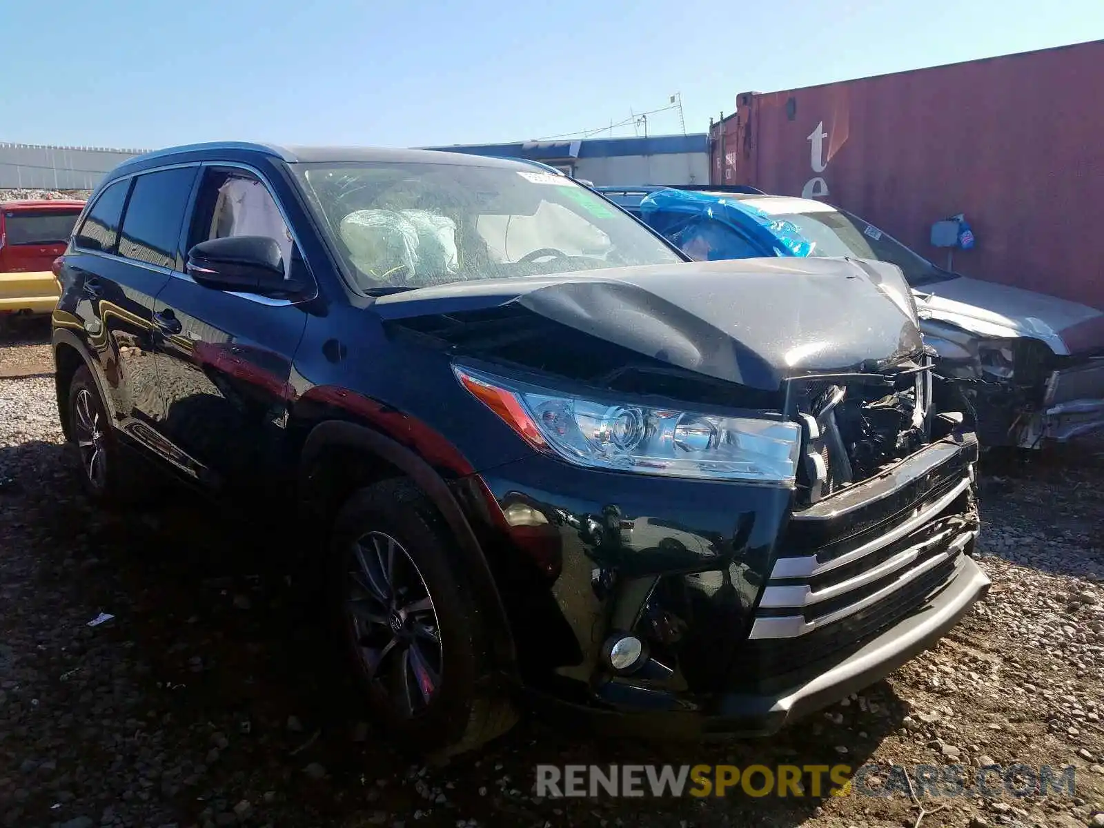 1 Photograph of a damaged car 5TDJZRFH9KS587911 TOYOTA HIGHLANDER 2019