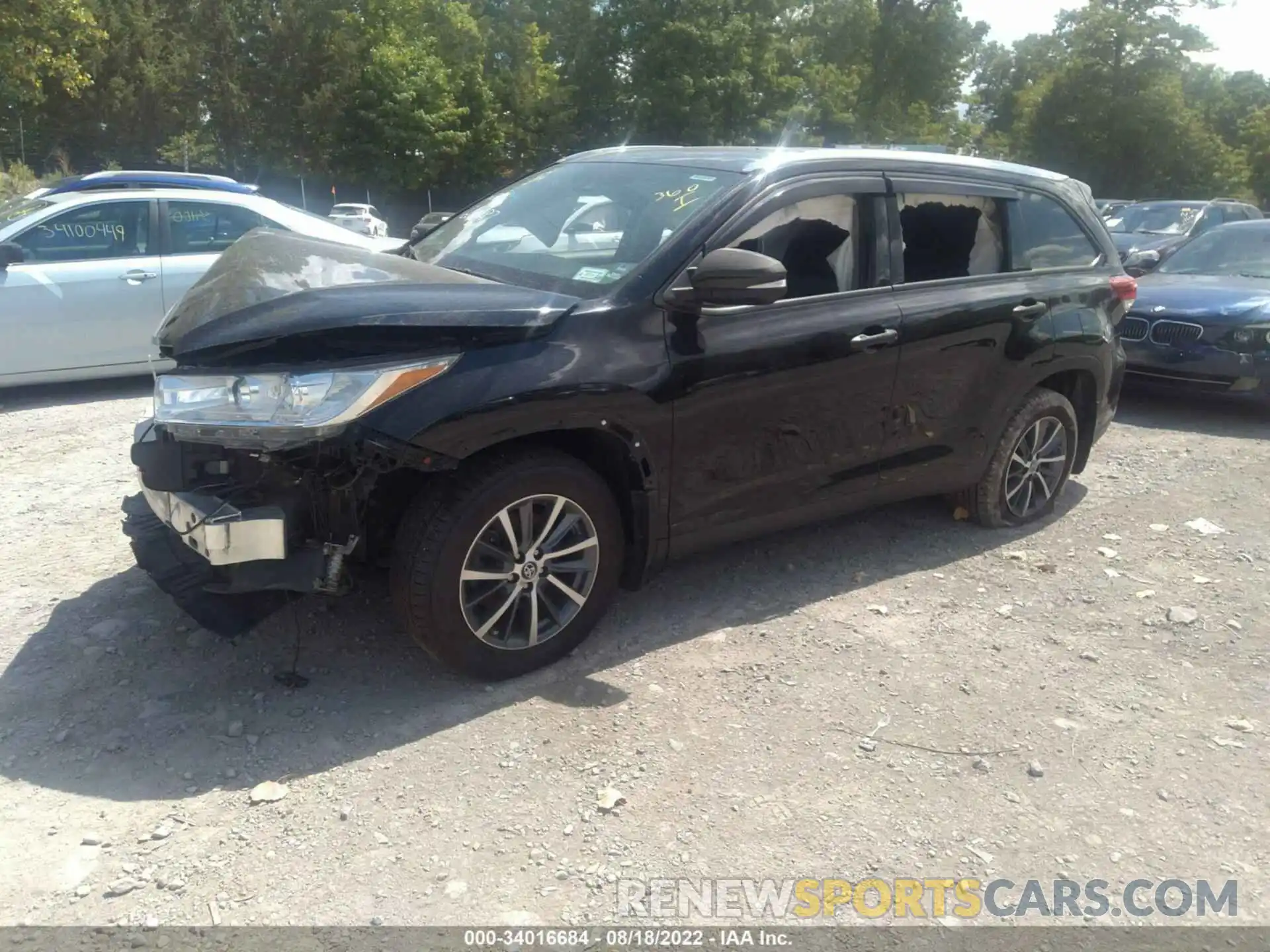 2 Фотография поврежденного автомобиля 5TDJZRFH9KS601287 TOYOTA HIGHLANDER 2019