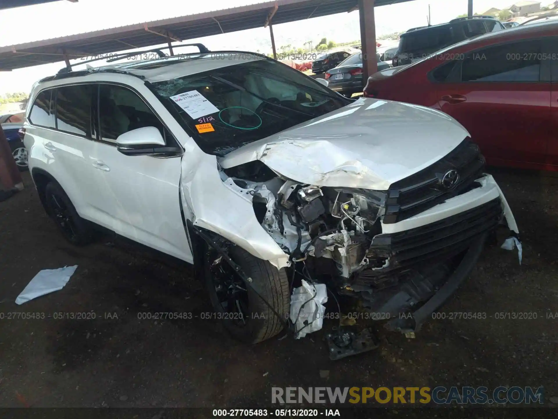 1 Photograph of a damaged car 5TDJZRFH9KS627999 TOYOTA HIGHLANDER 2019