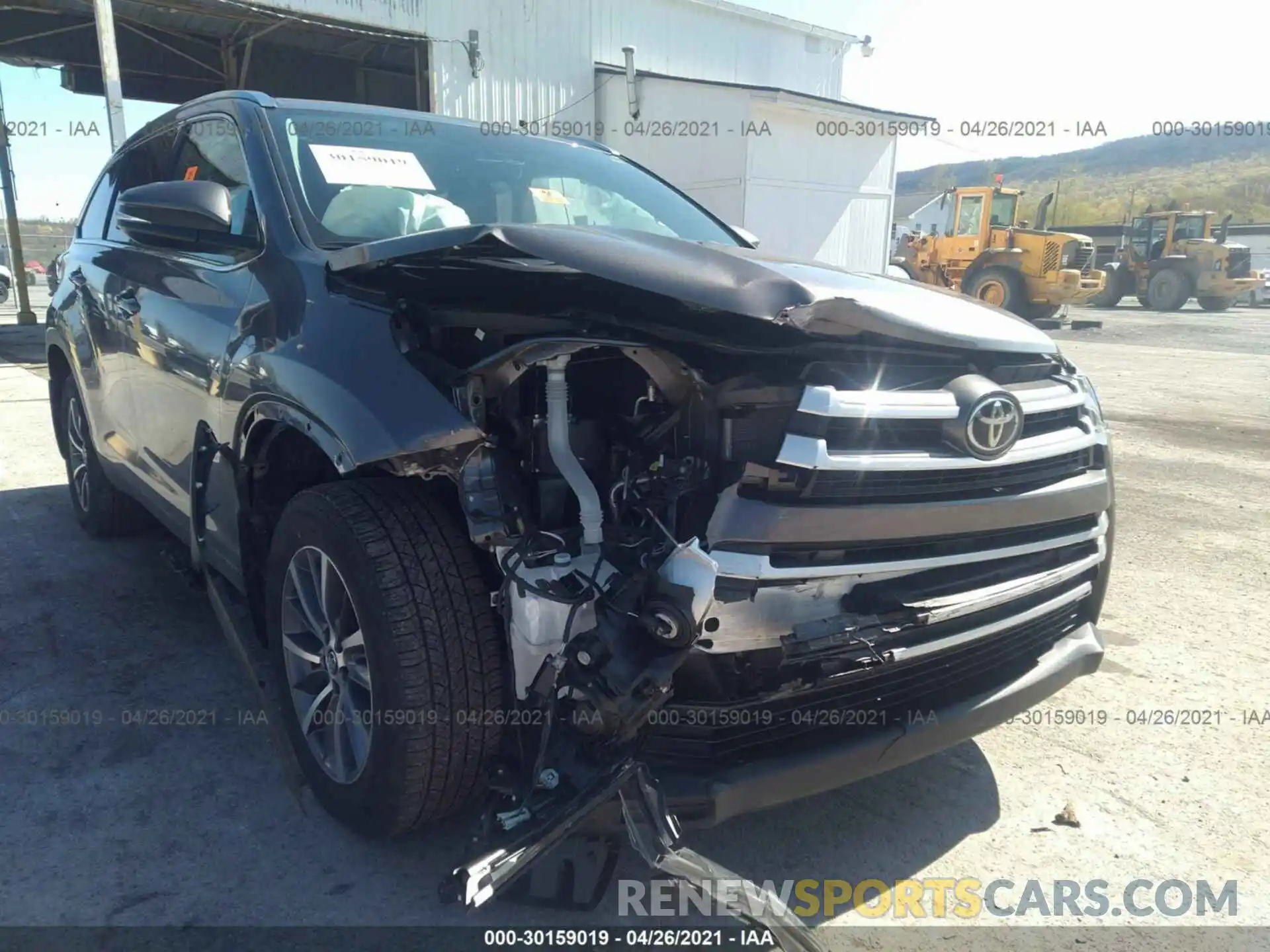 6 Photograph of a damaged car 5TDJZRFH9KS710252 TOYOTA HIGHLANDER 2019