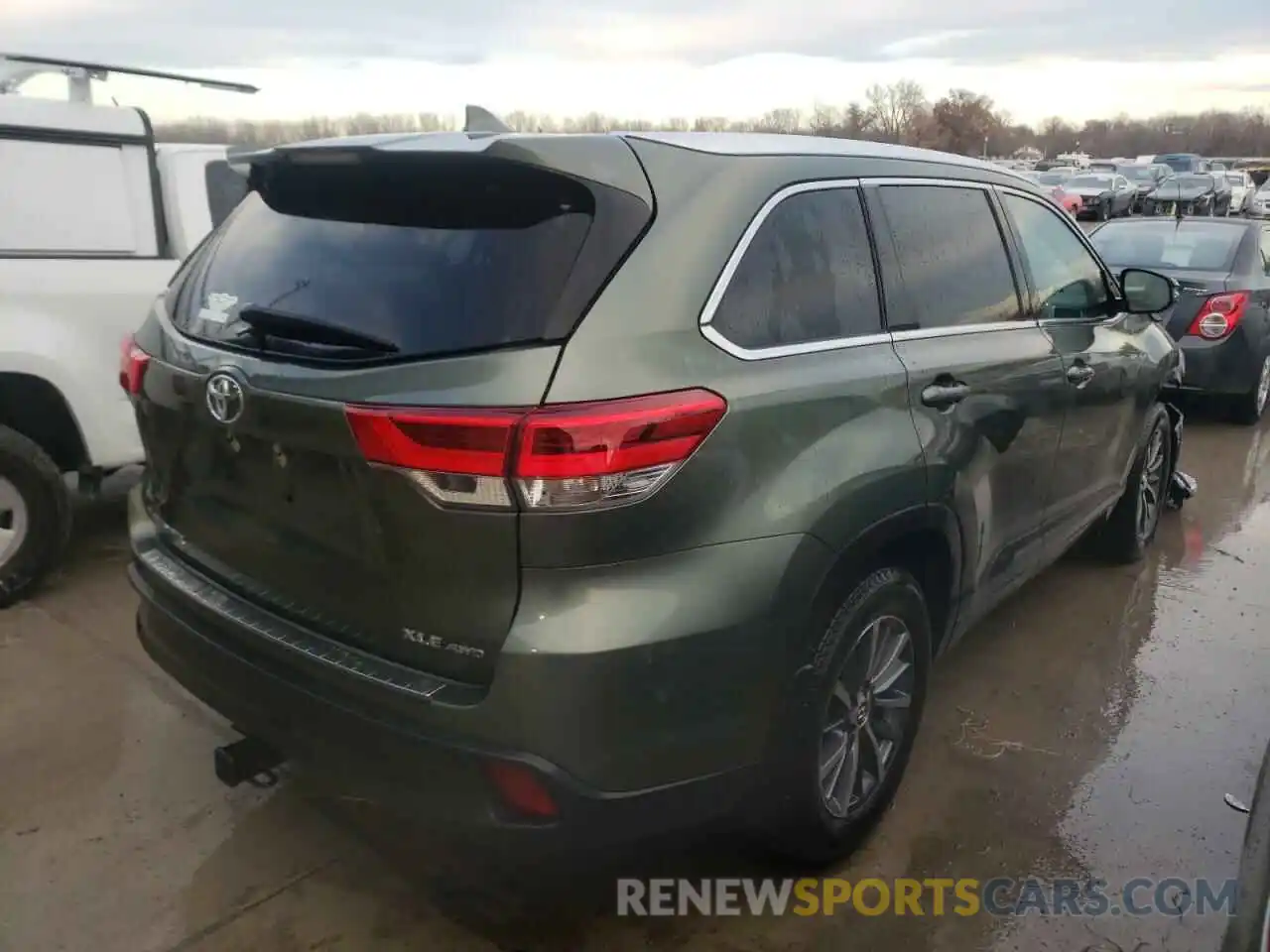 4 Фотография поврежденного автомобиля 5TDJZRFH9KS915733 TOYOTA HIGHLANDER 2019