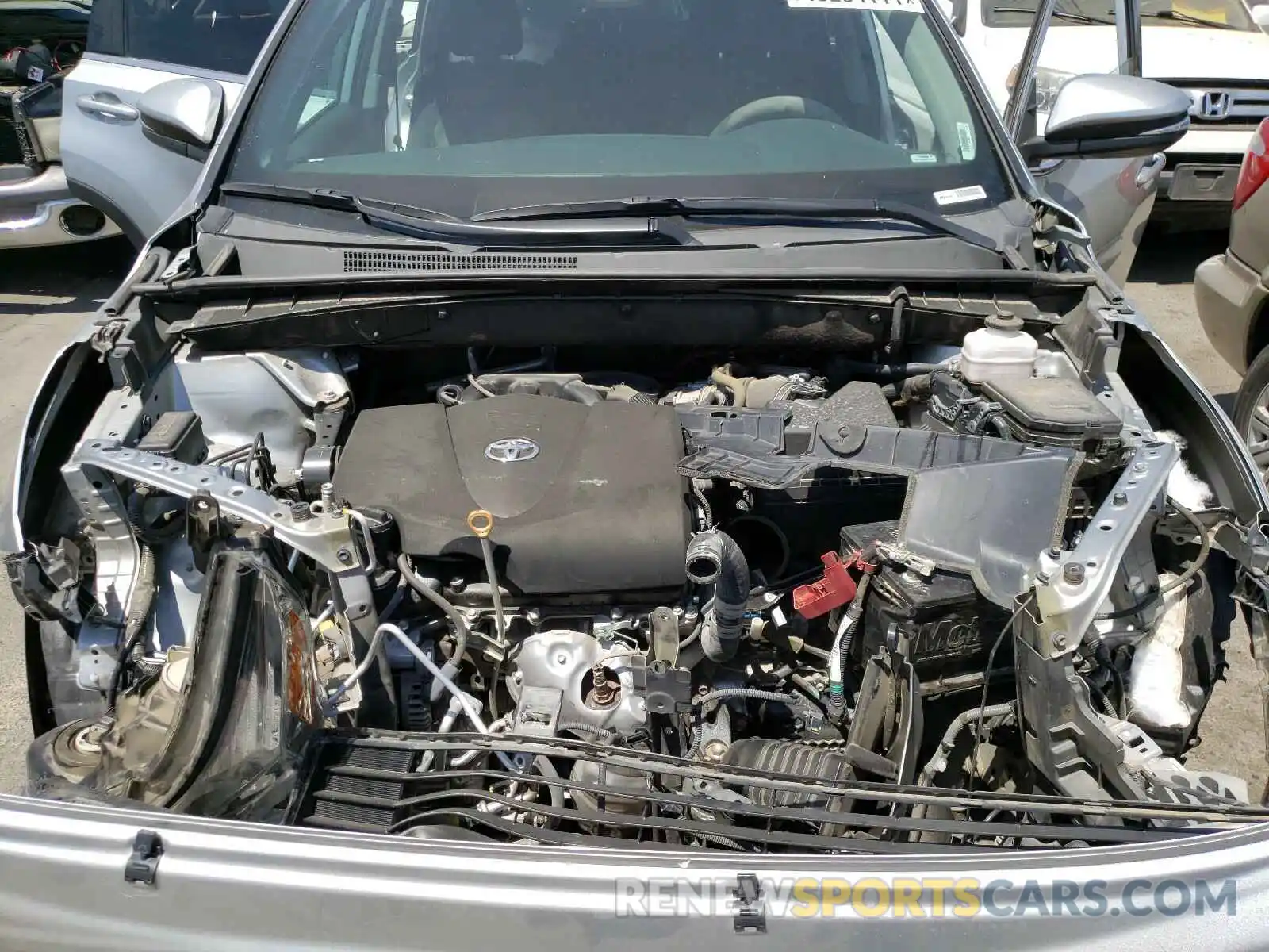 7 Photograph of a damaged car 5TDJZRFH9KS934654 TOYOTA HIGHLANDER 2019