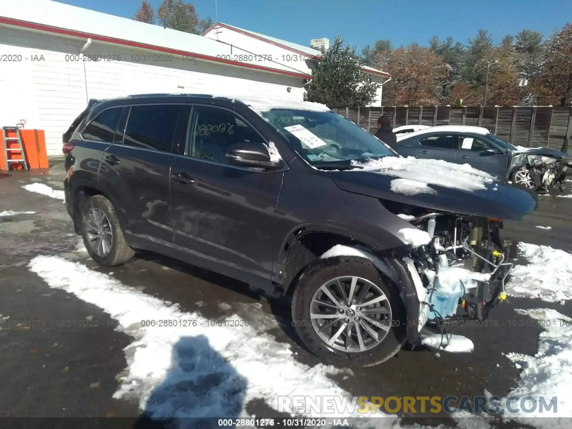 1 Photograph of a damaged car 5TDJZRFH9KS947422 TOYOTA HIGHLANDER 2019